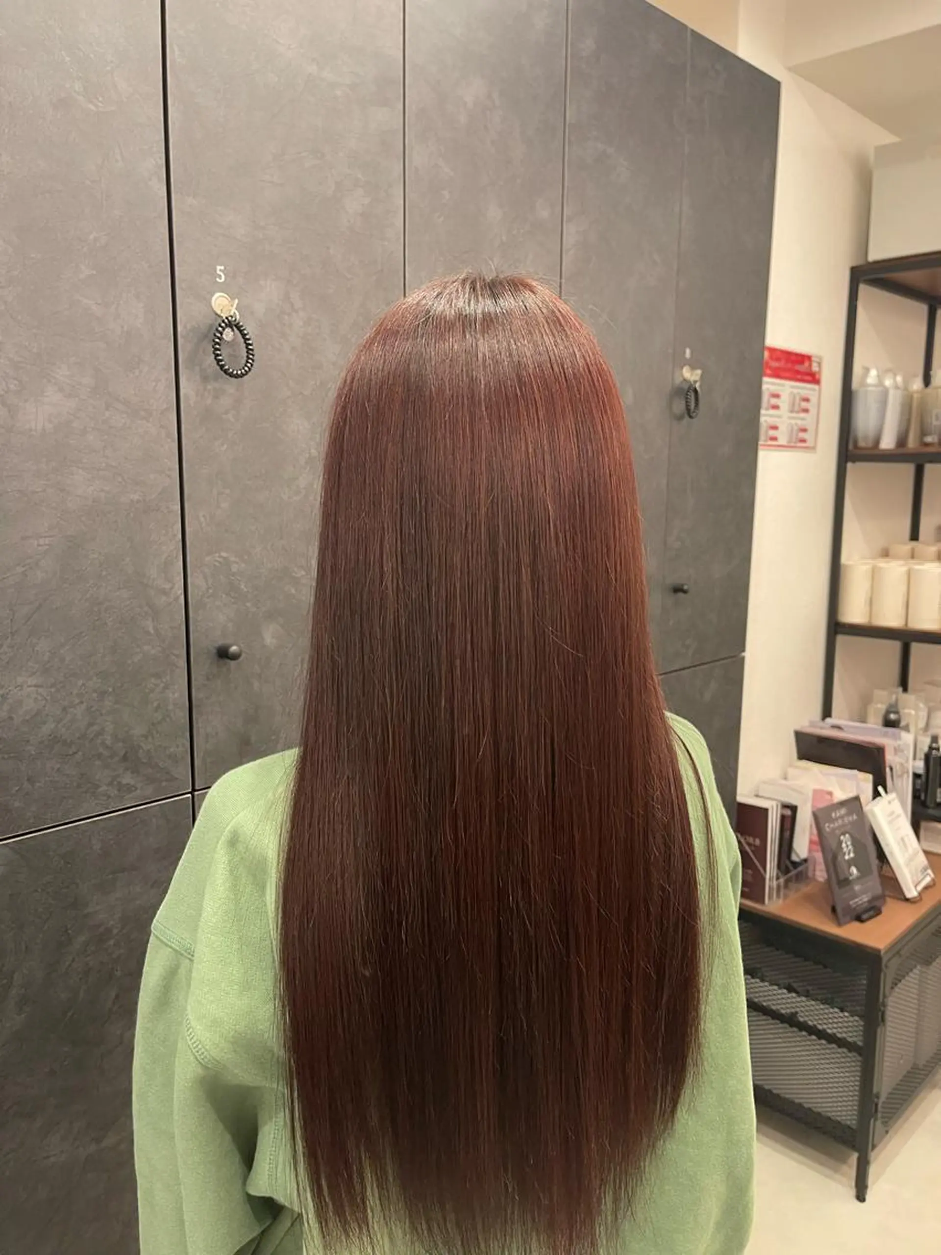 ロング カラー ブラウンカラー ピンクカラー ピンクブラウン トリートメント TENSHO 原宿　ハイトーンのヘアスタイル