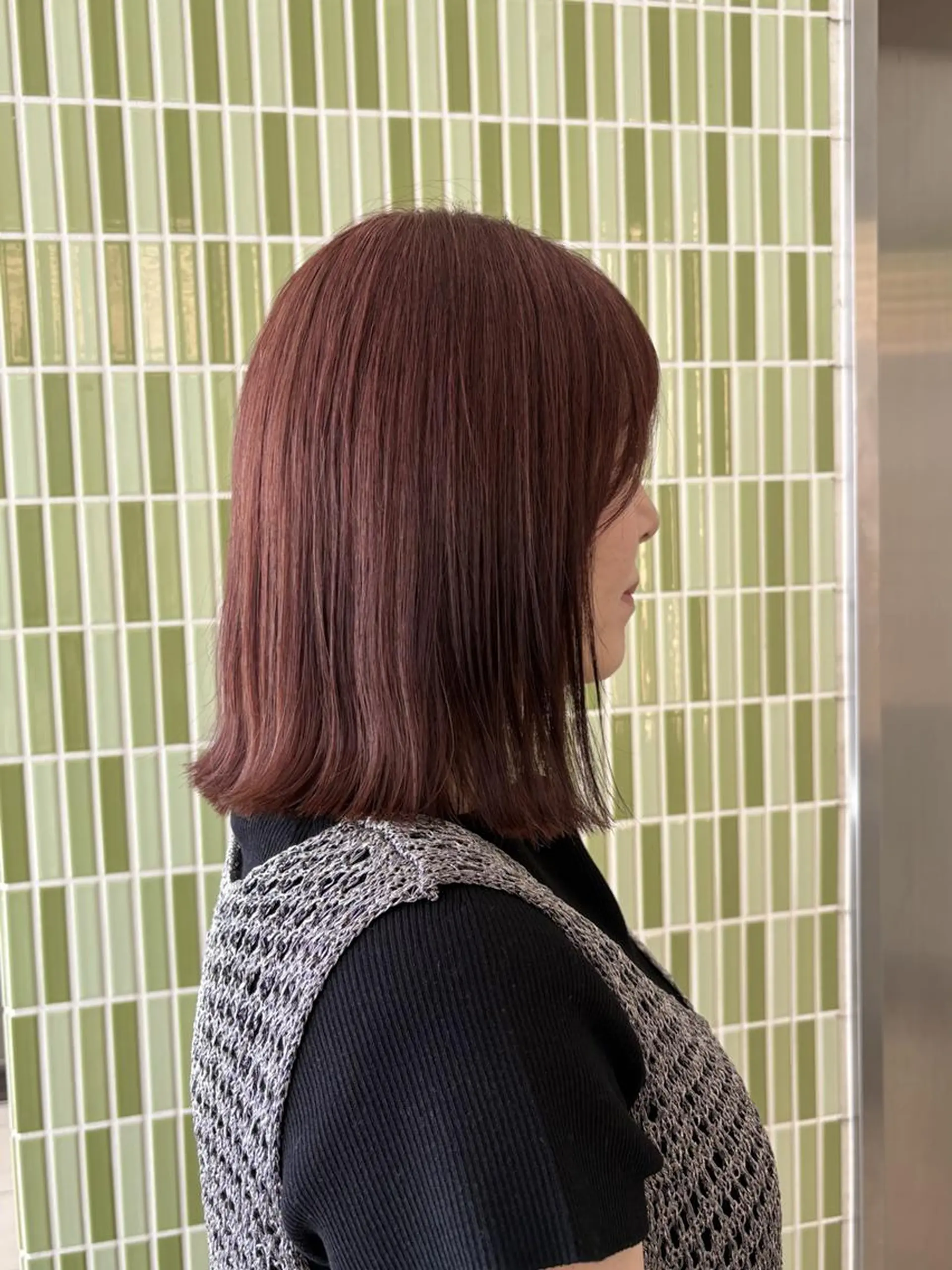 ミディアム ピンクブラウン ヘアカラー トリートメント SeiRa☪️ 艶髪 透明感 / ネイルのヘアスタイル