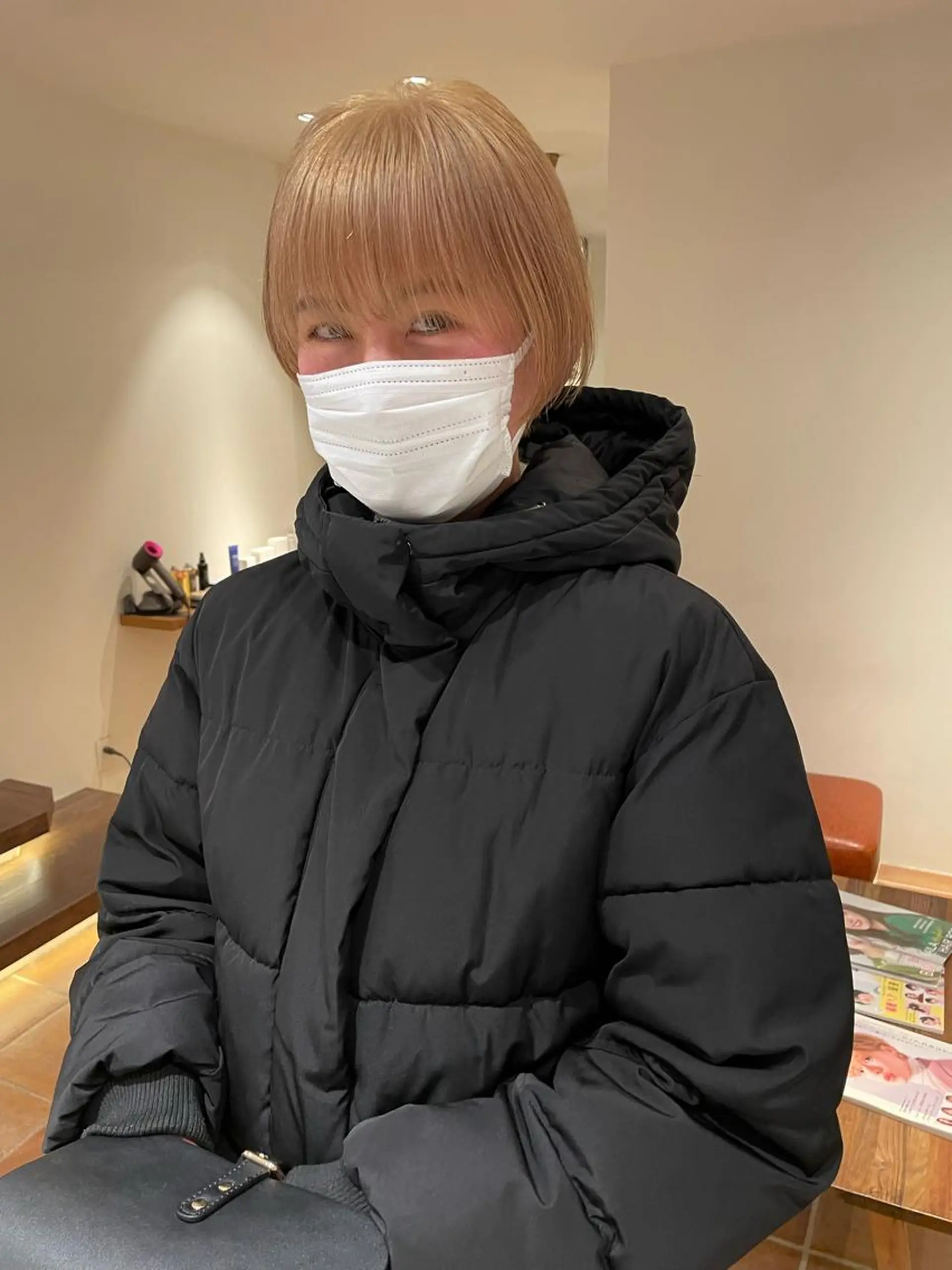 ショート カラー ブロンド ショートヘア ヘアカラー トリートメント ボブ/レイヤー/ケア パーマ/リュウタのヘアスタイル