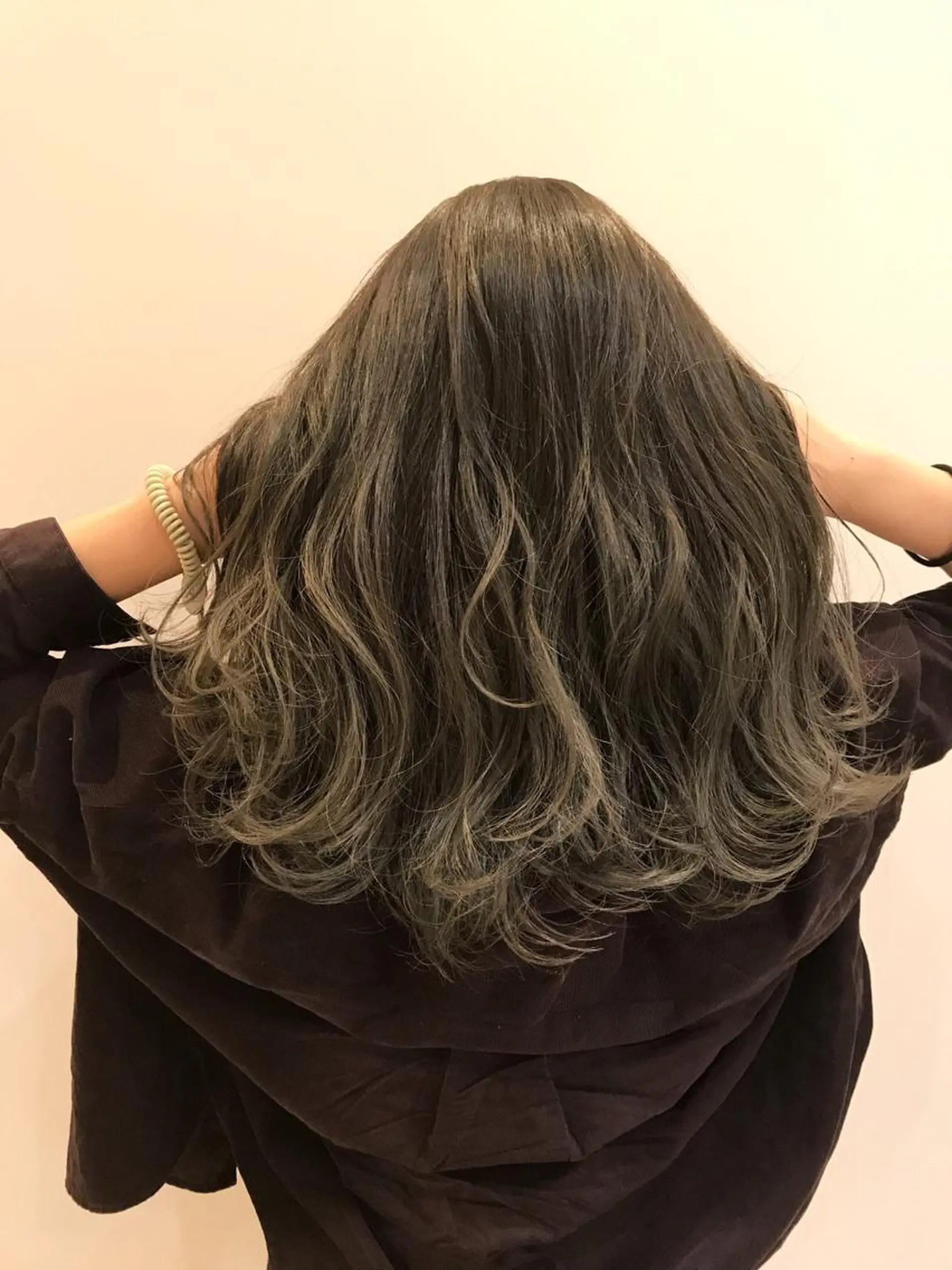 セミロング シールエクステ⭐️ オオミタクヤのヘアスタイル