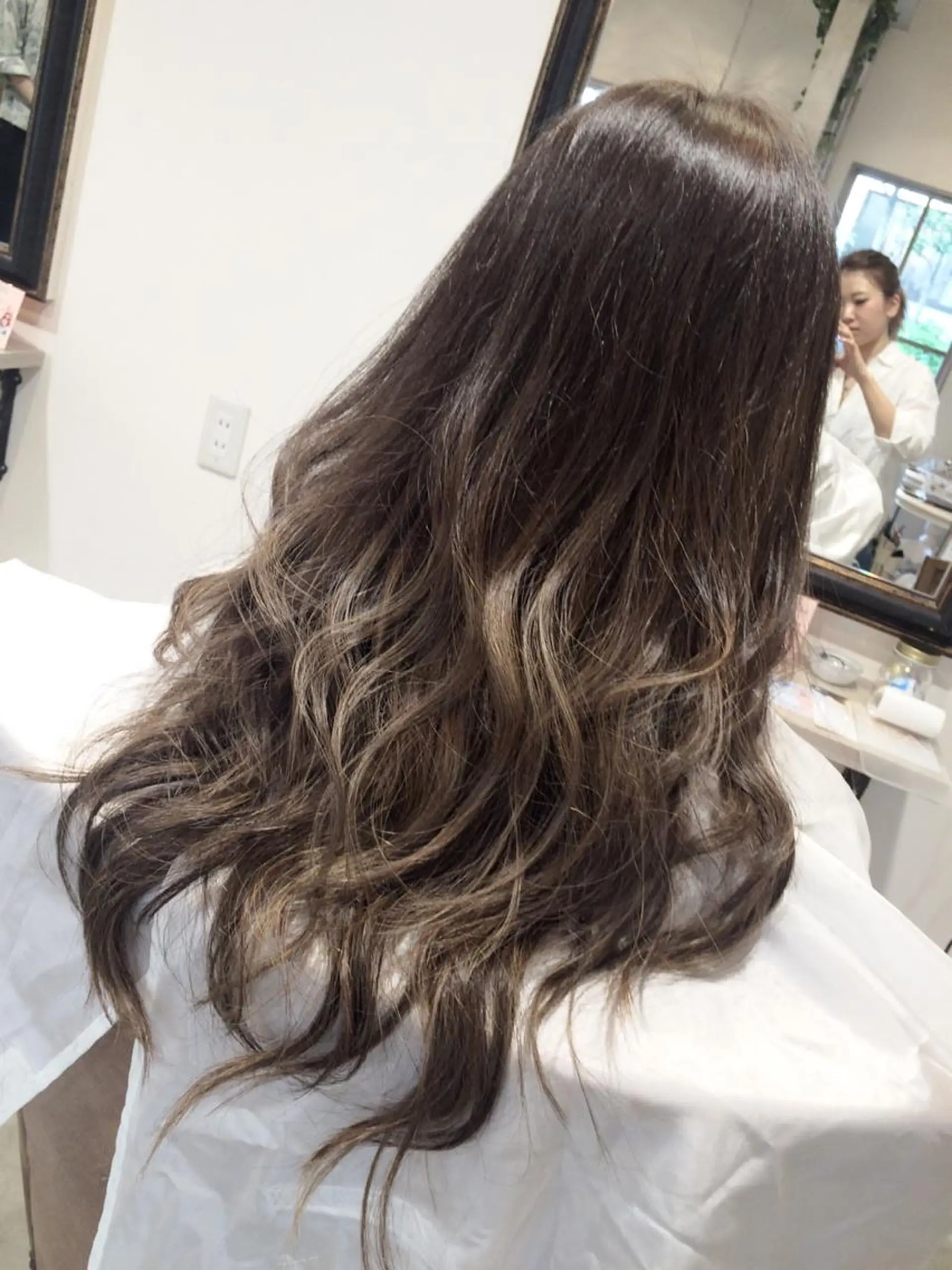 ミディアム セミロング ロング カラー ヘアアレンジ 韓国♡ワンホン系 ♡YURIのヘアスタイル