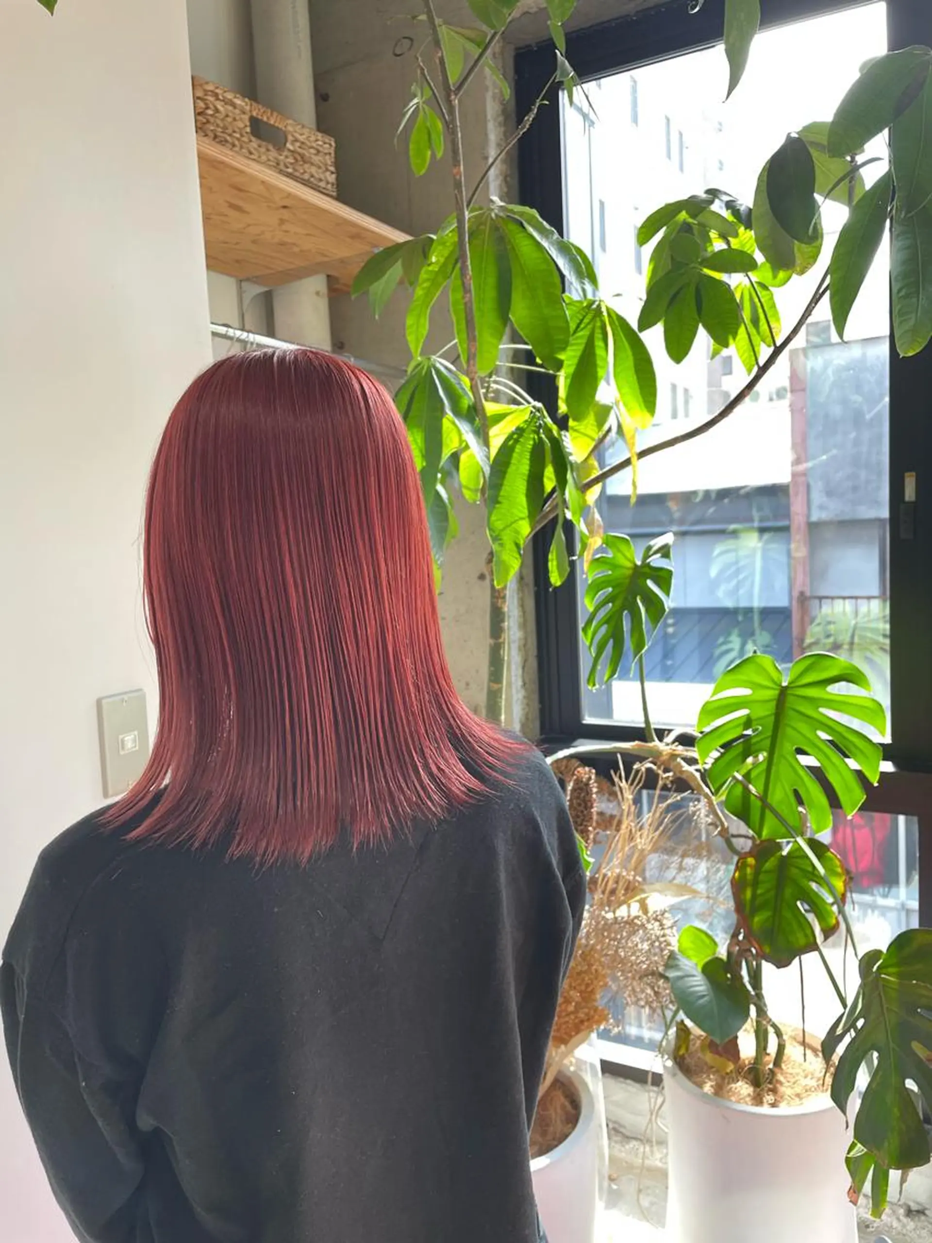 ミディアム カラー ブリーチ MAUVE MIYUのヘアスタイル
