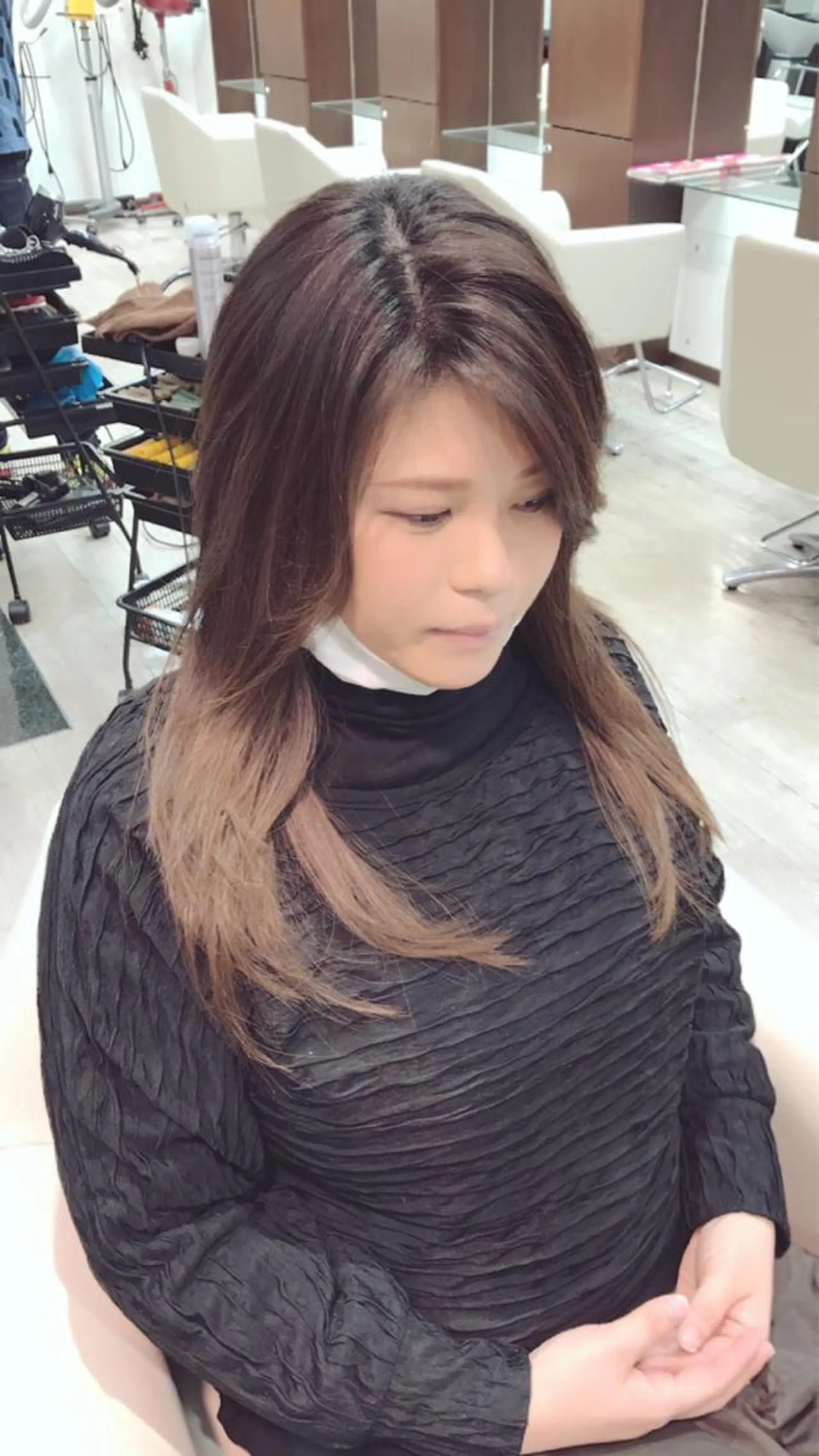 ロング カラー パーマ ヘアアレンジ メンズ キッズ ネイル マツエク・マツパ Leyシェアサロン所属・KenIchi施術者 1%未満ドライカットのヘアスタイル
