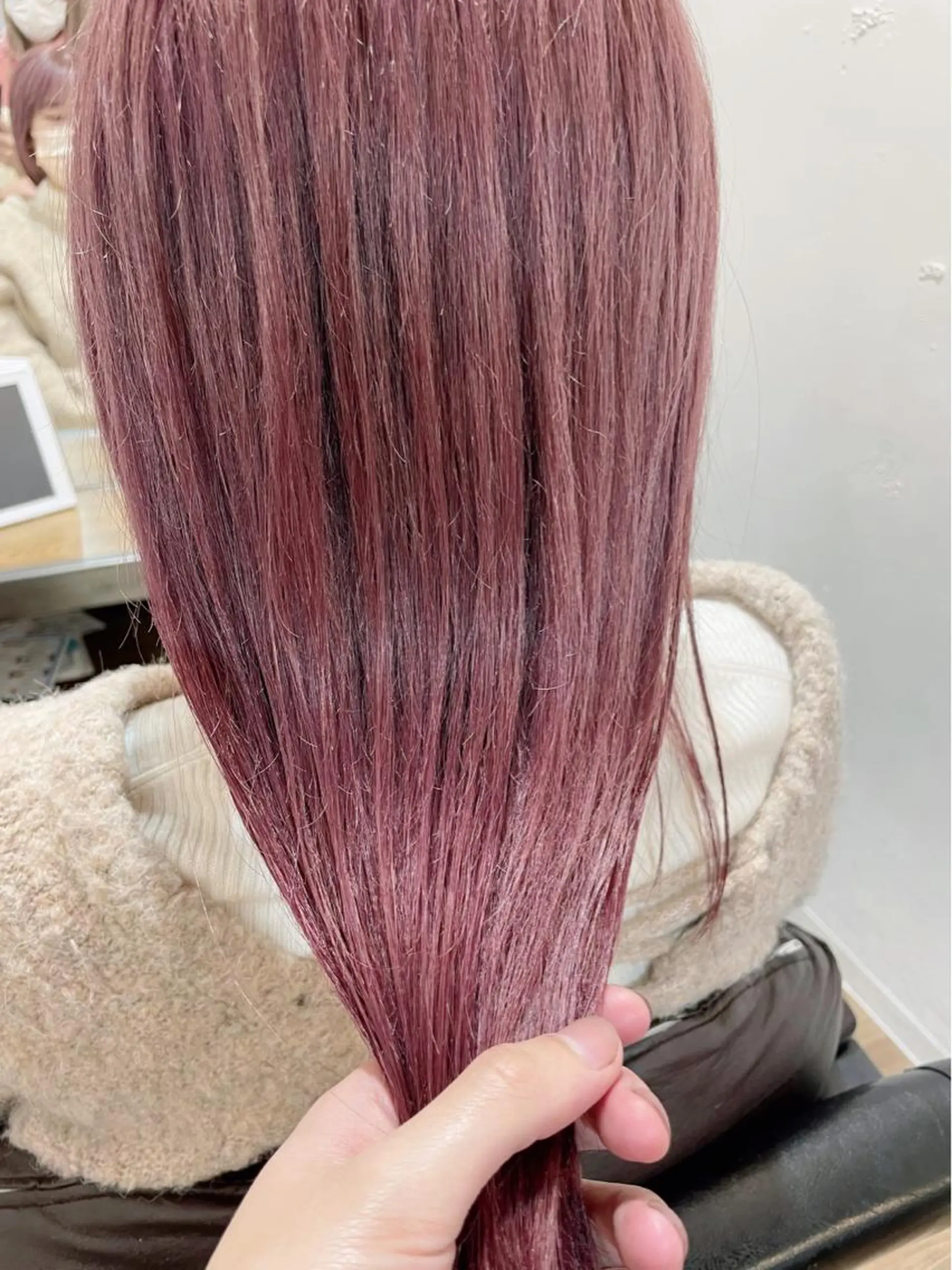 ロング ピンクラベンダー カット ヘアカラー トリートメント 中園 祥吾のヘアスタイル