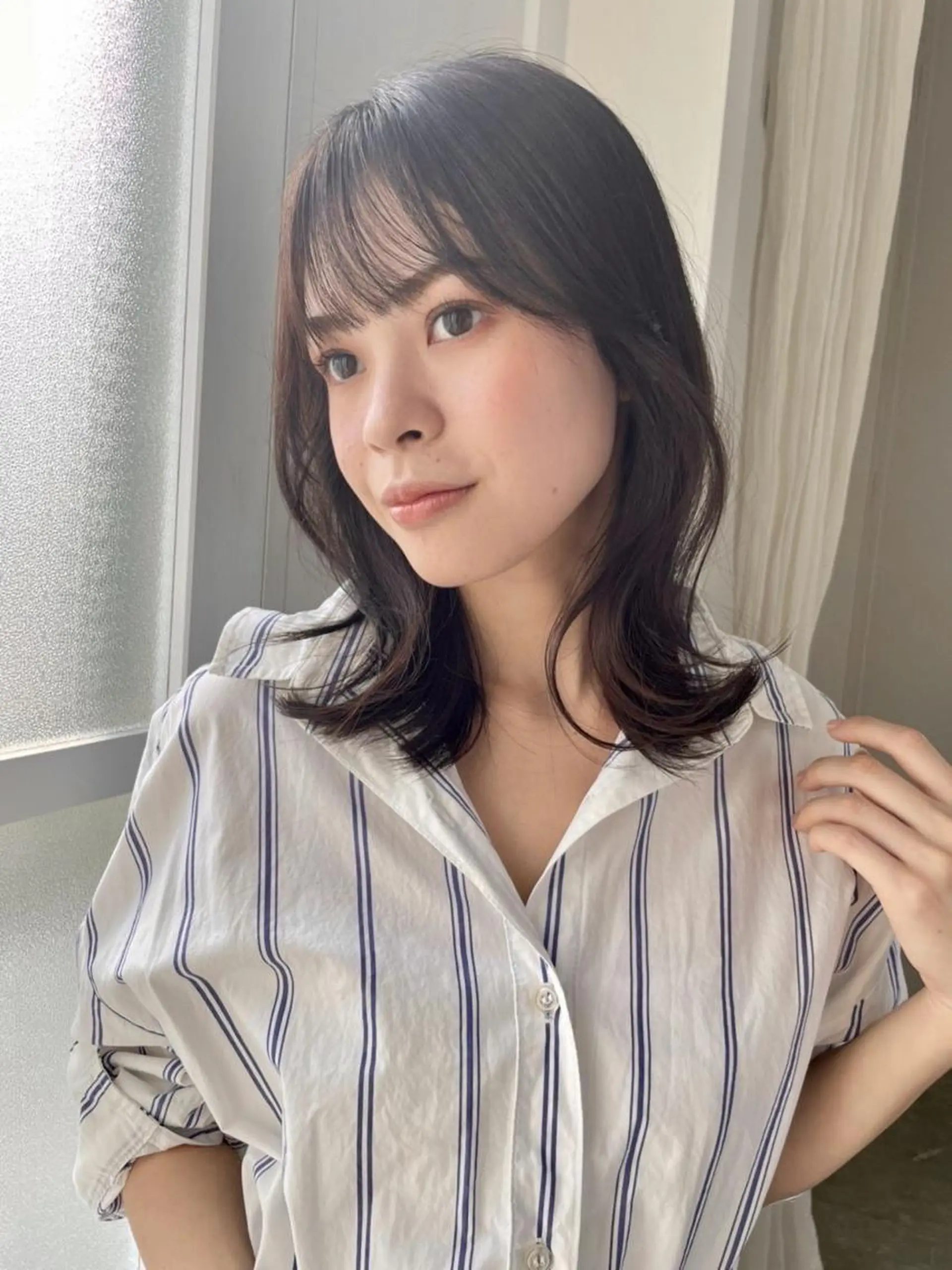 ミディアム 韓国風ヘア 外ハネヘア カット ヘアカラー ✨🍀岩崎 唯🍀✨のヘアスタイル