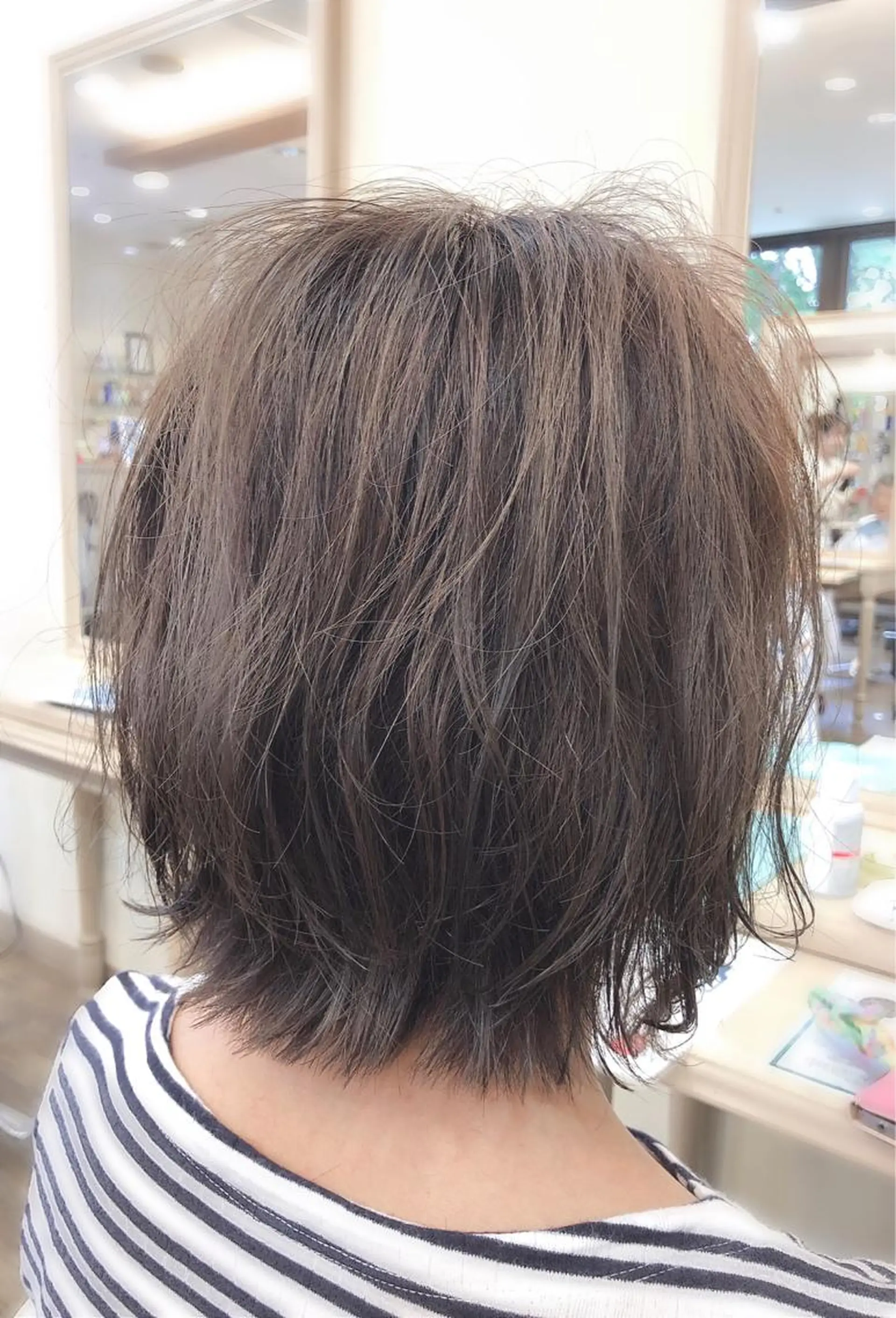 ミディアム カラー グレージュ ヘアカラー 尚平 髪質改善 大人のデザインカラーのその他イメージ