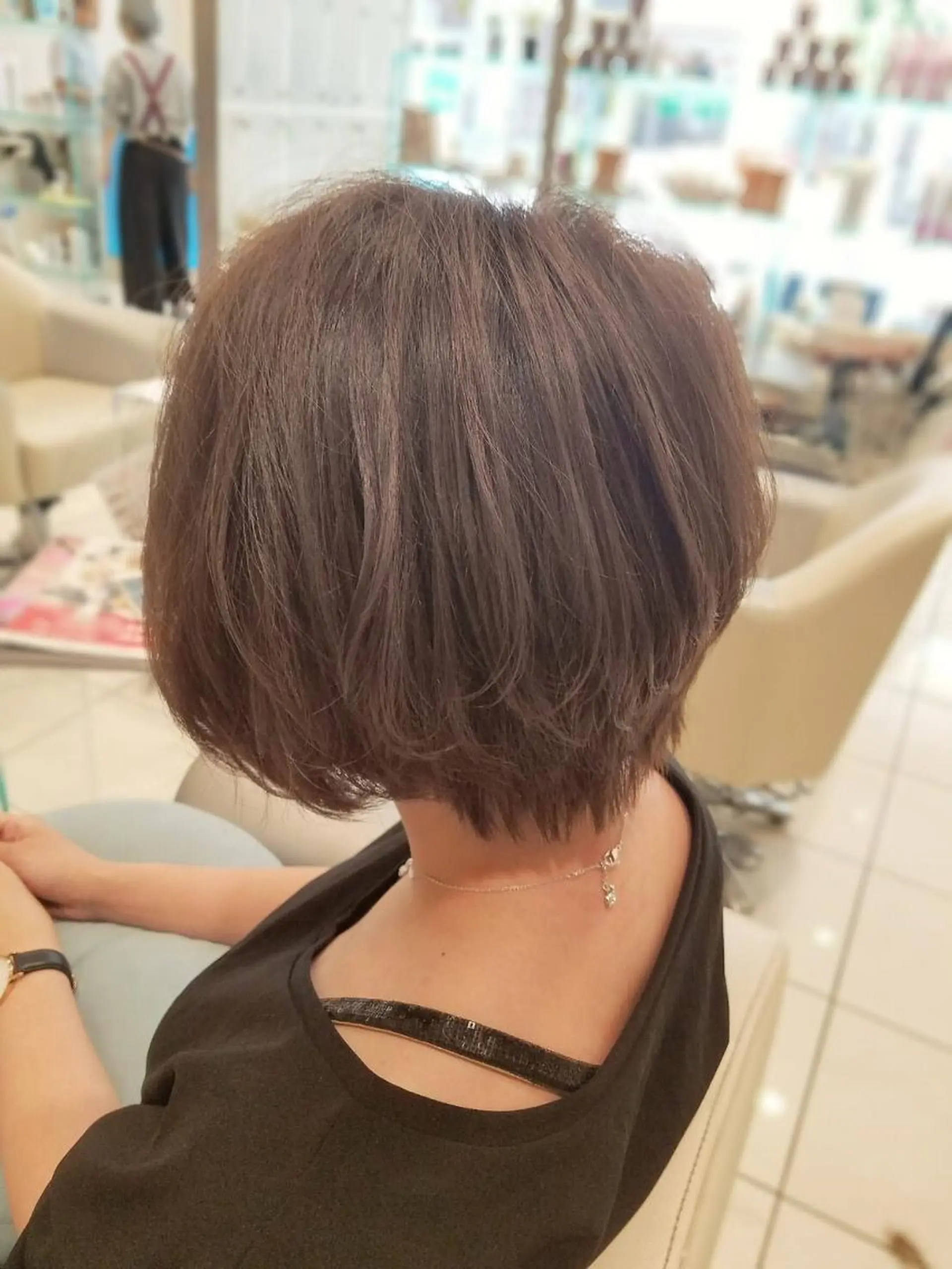 ショート カラー ヘアアレンジ ショートヘア カット ヘアカラー トリートメント TAKA 髪質改善のヘアスタイル