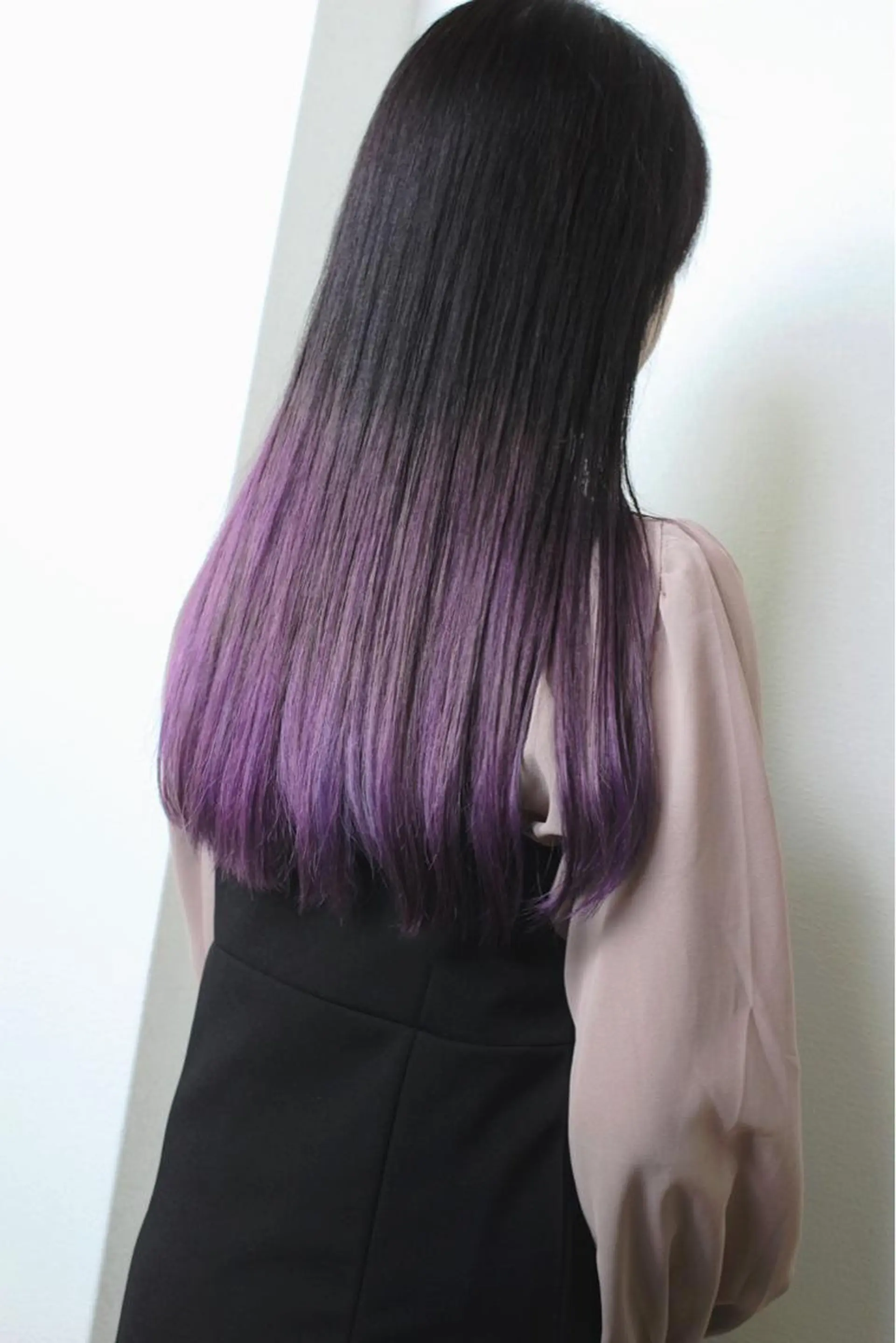 ロング カラー ブリーチ ピンクカラー ピンクパープル パープルカラー ヘアカラー 土居 正季のヘアスタイル
