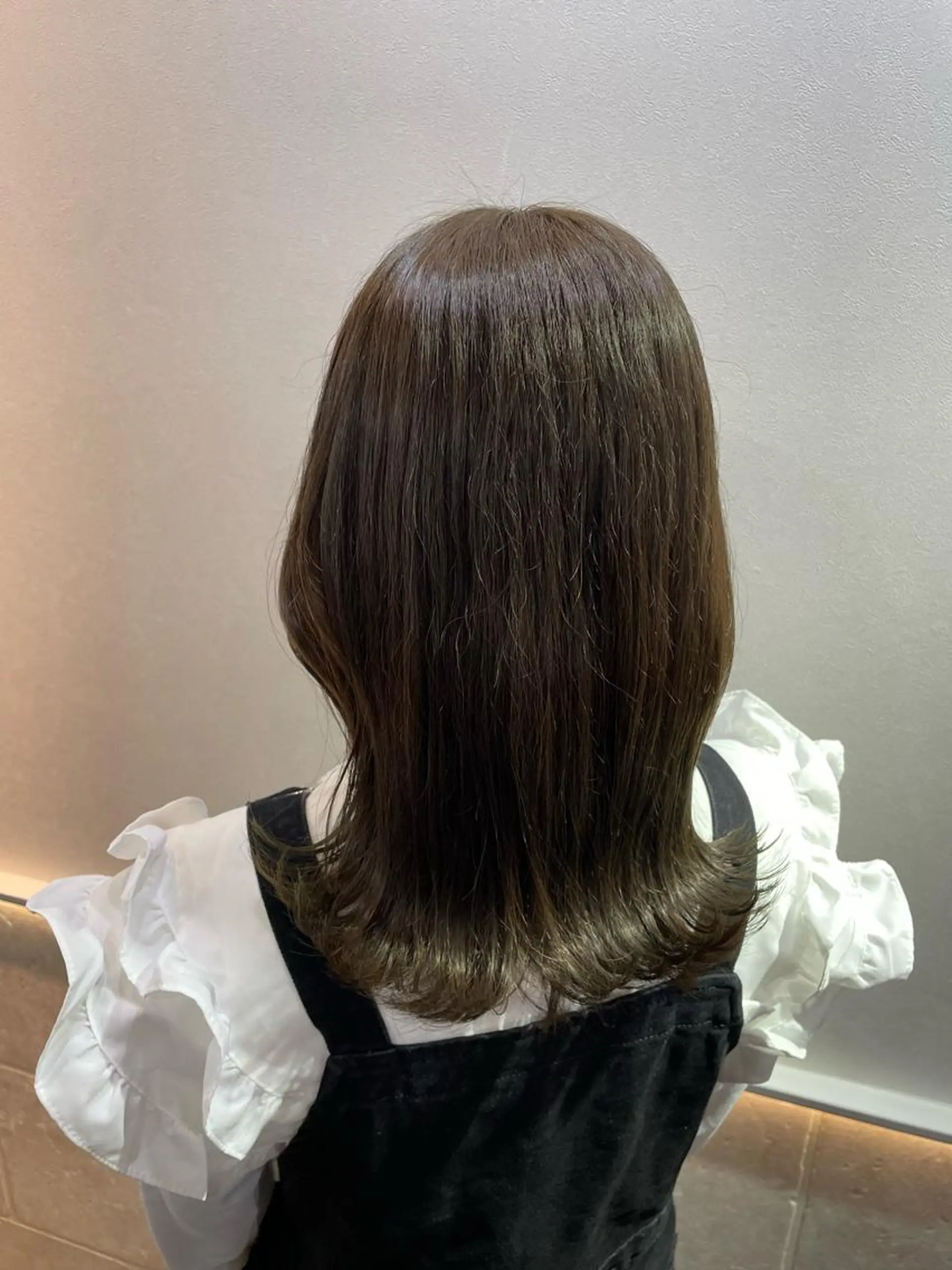 ミディアム カラー ヘアカラー FERIA  あべの 🌼西口実来🌼のヘアスタイル