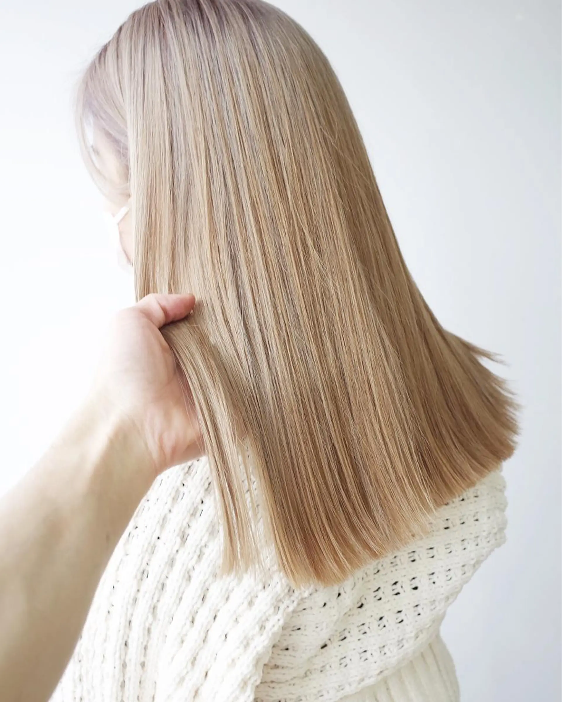 ミディアム カラー カット ヘアカラー トリートメント suvvy hairsalonのヘアスタイル