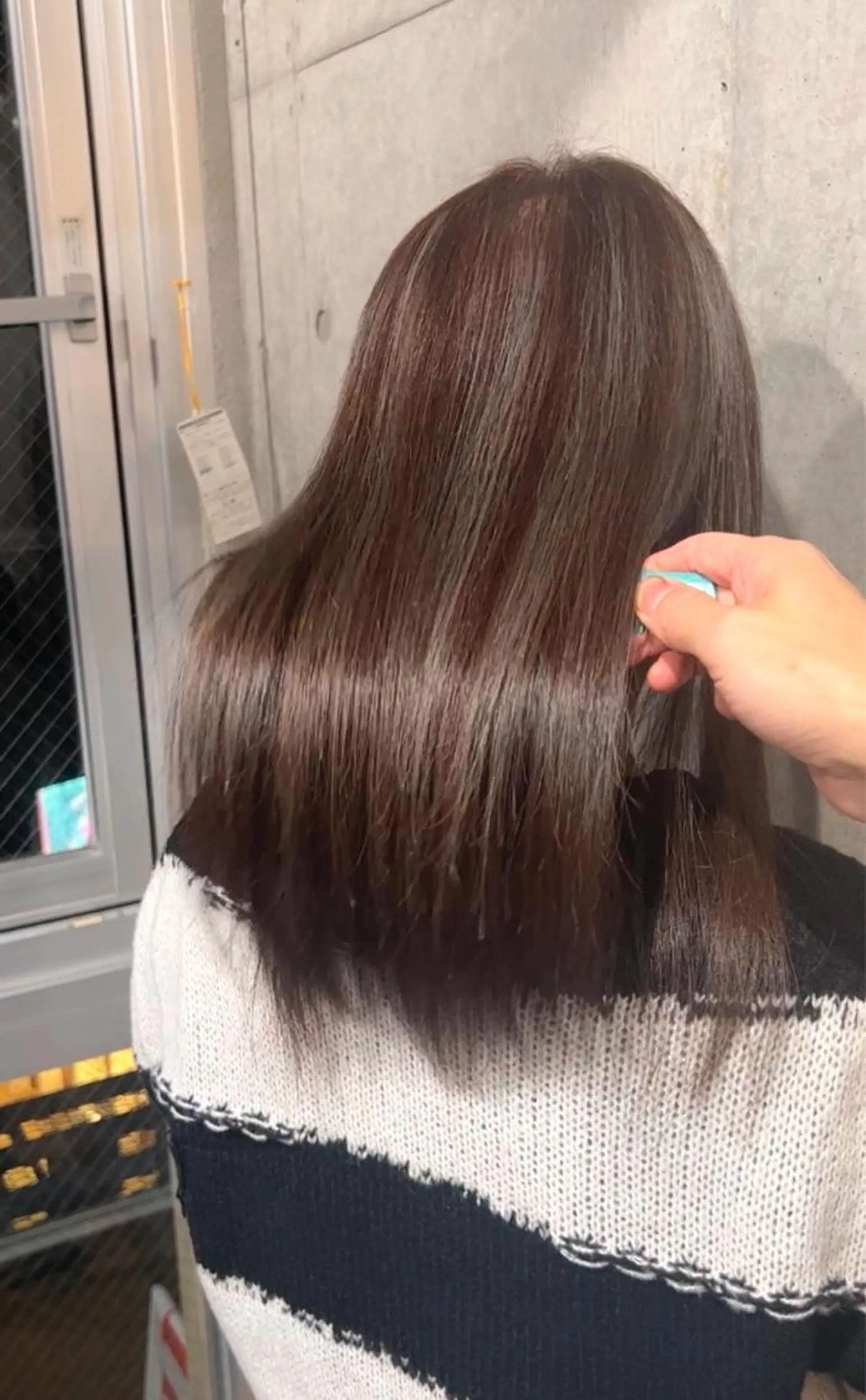 セミロング カラー WISTERIA ANNEX 銀座【ウィステリア アネックス】所属・髪質改善 スペシャリストのヘアスタイル