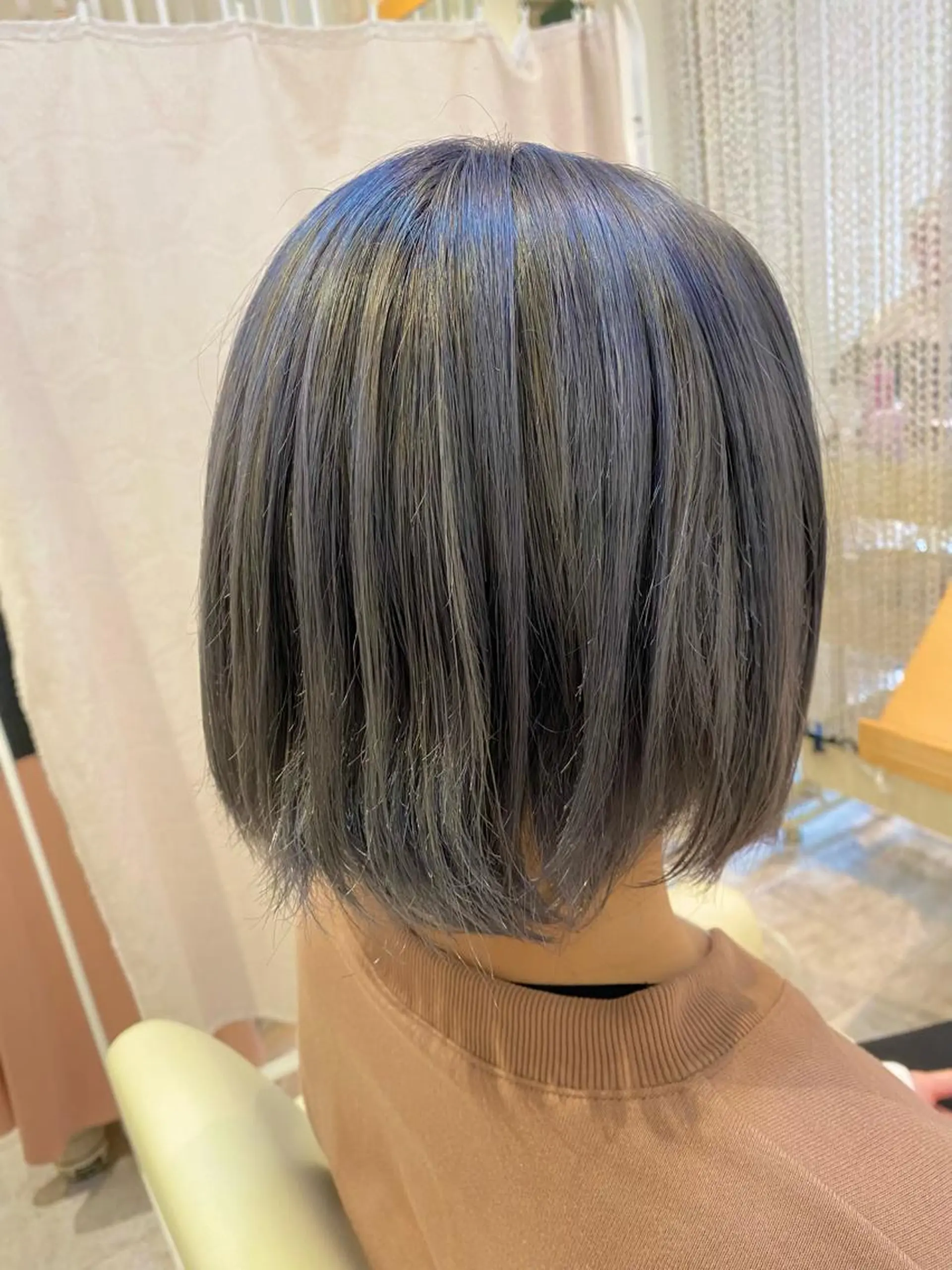 ミディアム カラー Design Color🐰アユミのヘアスタイル