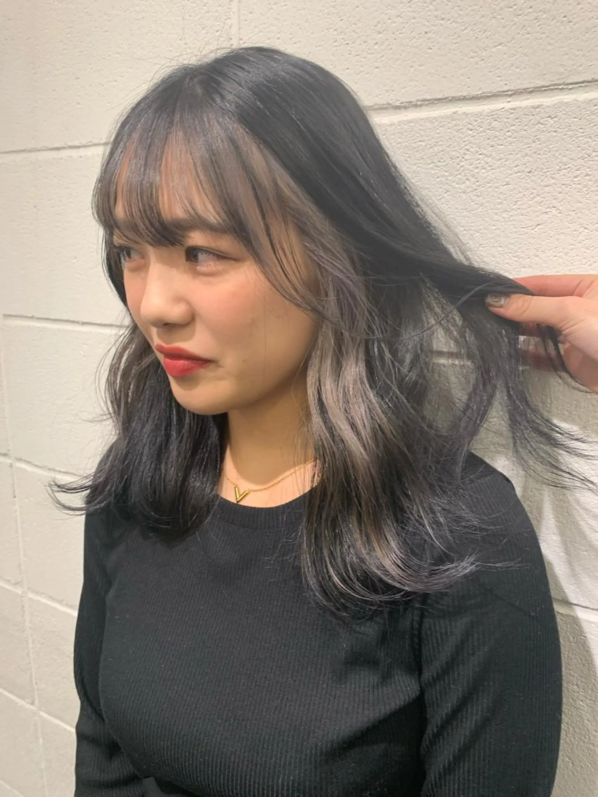 ロング カラー 黒髪 シルバー カット ヘアカラー レイヤーカット/艶髪 ✨💭KIRARIのヘアスタイル