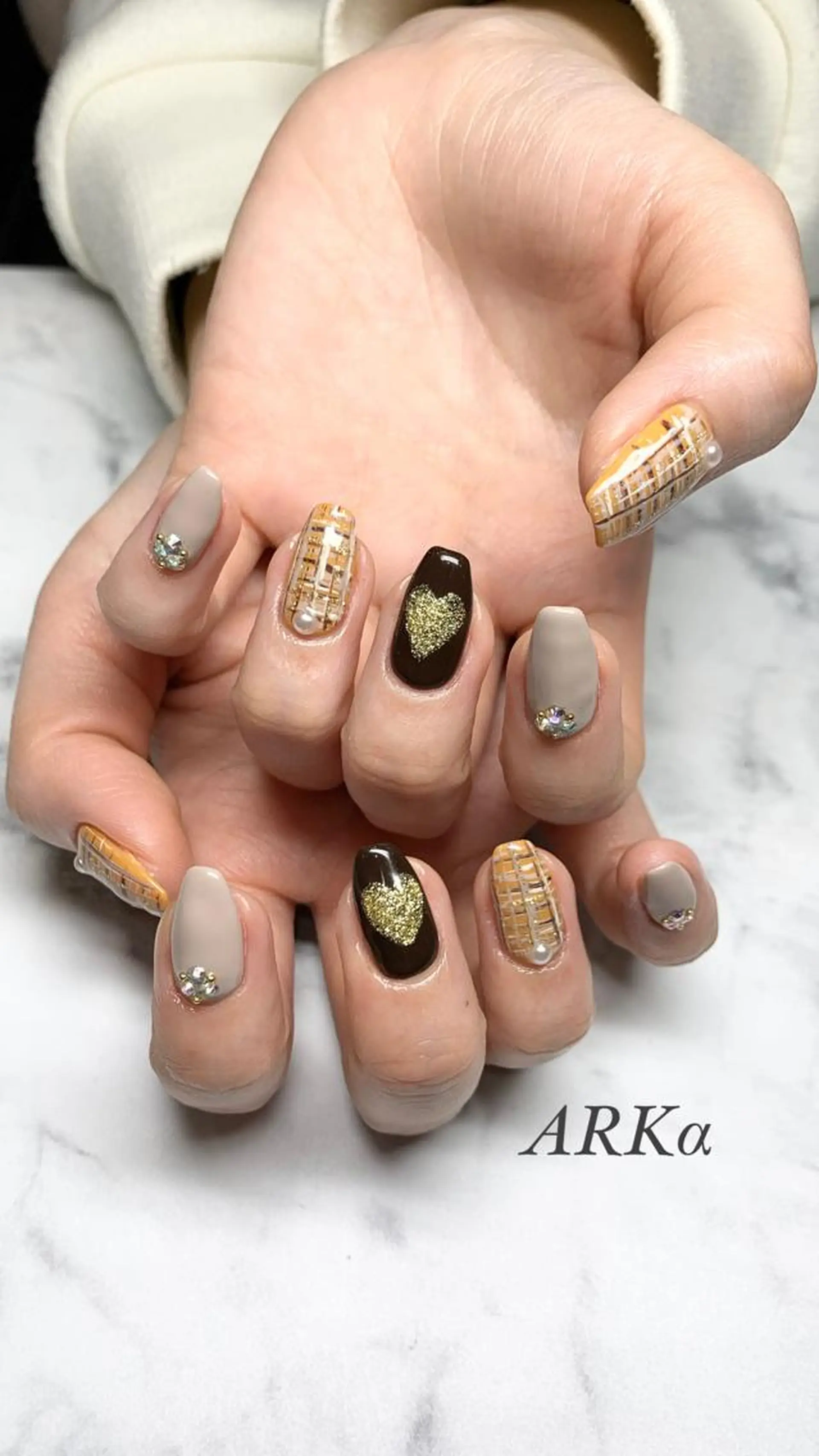 セミロング ネイル ハンドネイル Nailsalon ARKαのネイルデザイン