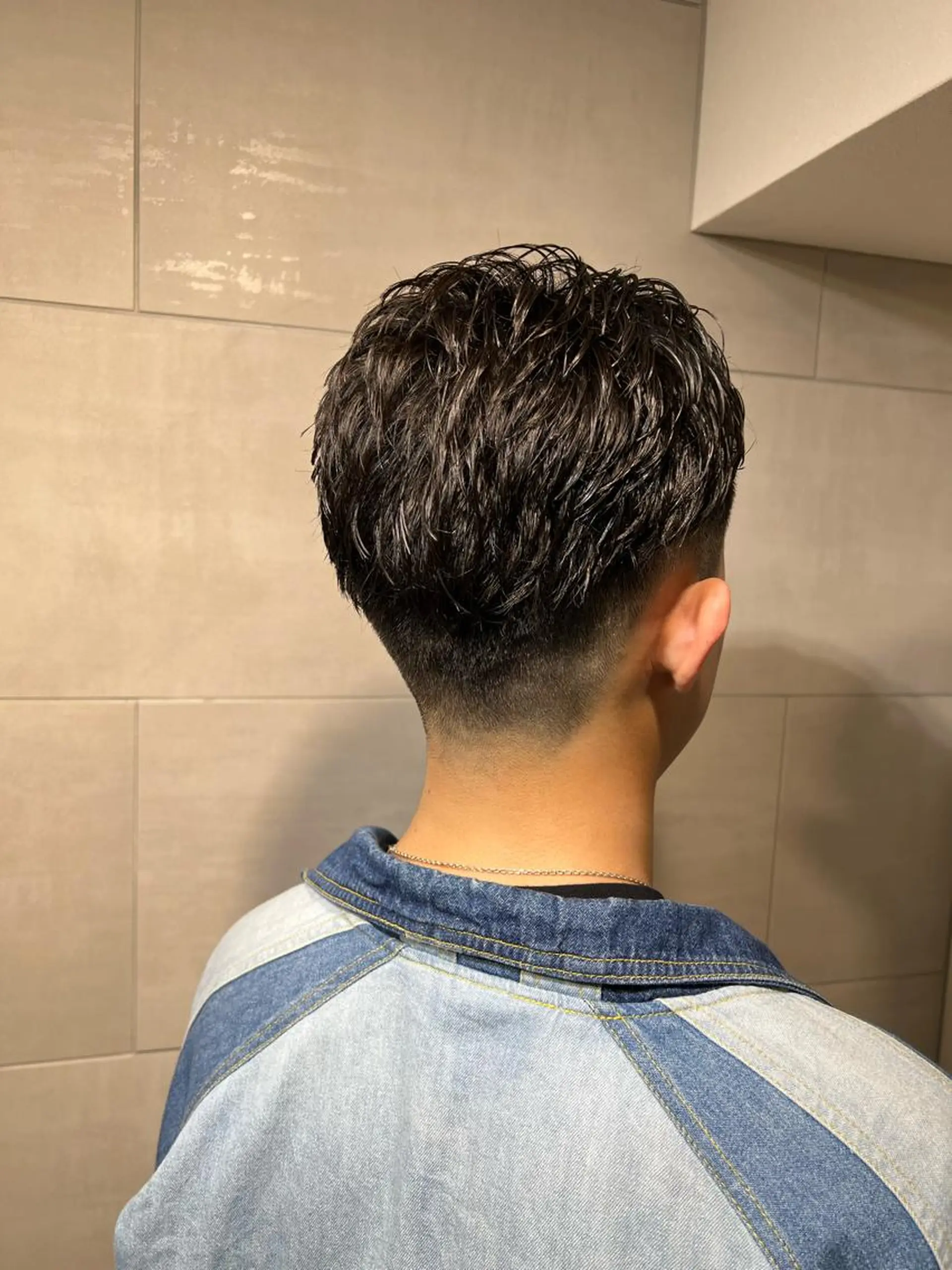 ショート カット je suis heureuse所属・ハイライトカラー 🌀ゆい❣️のヘアスタイル