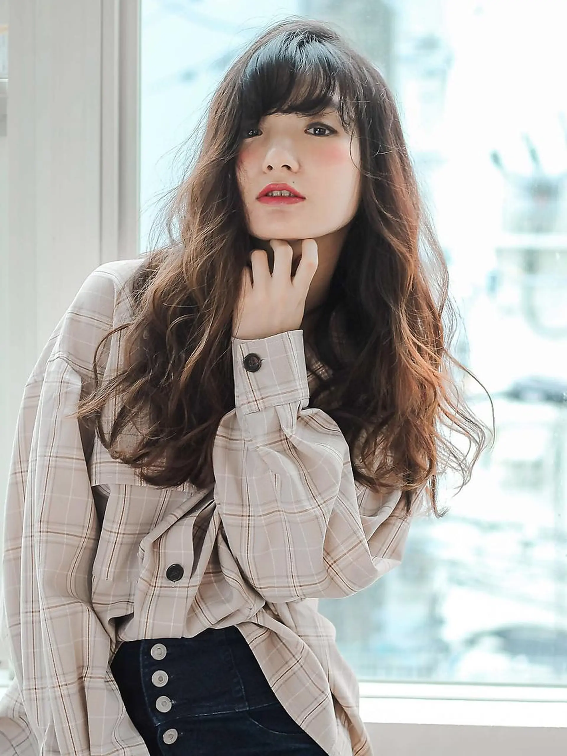 セミロング カラー Luxbe hakataのヘアスタイル