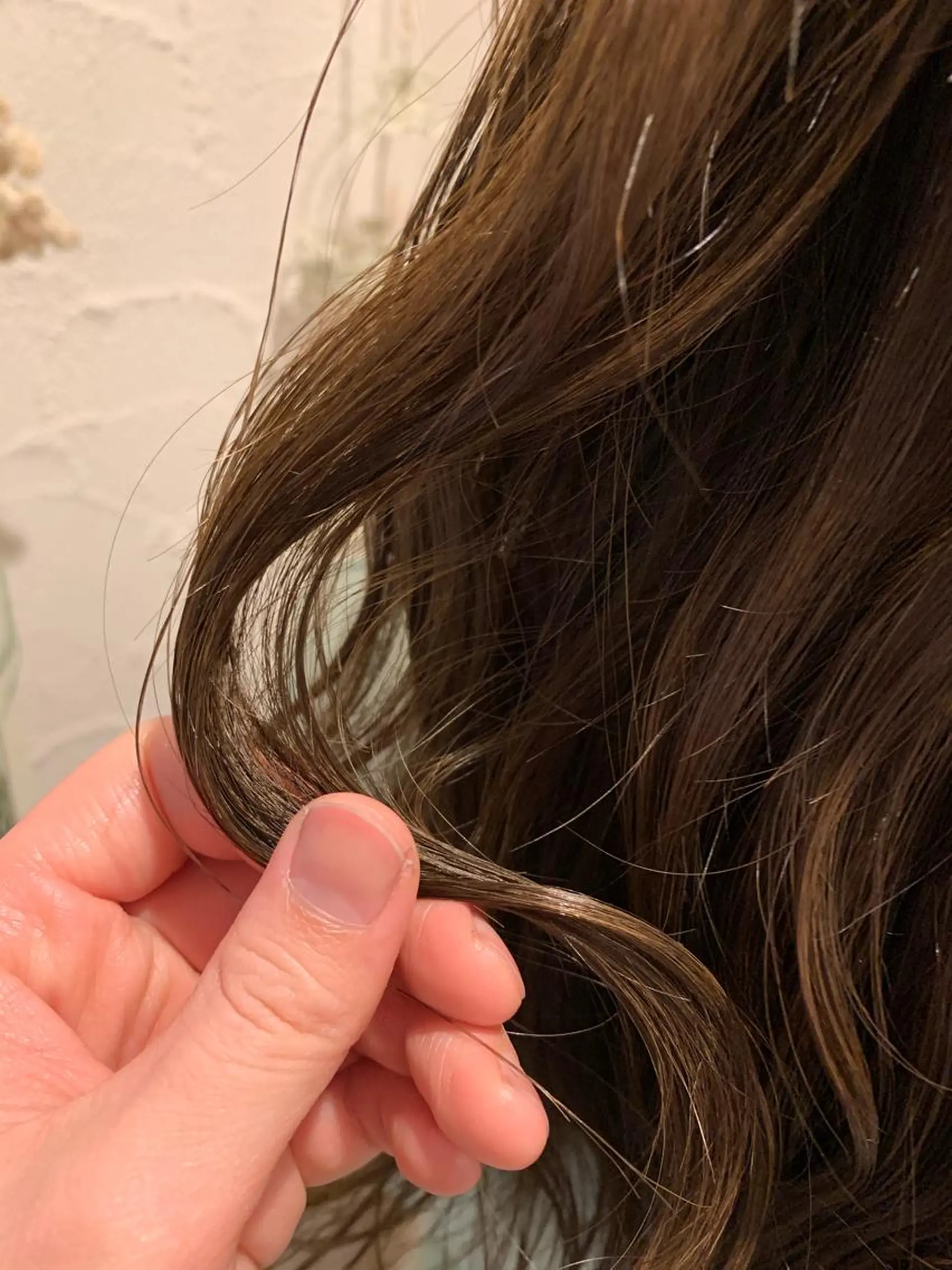 セミロング カラー 髪質改善ストレート/ 東徳嶺 みくのヘアスタイル