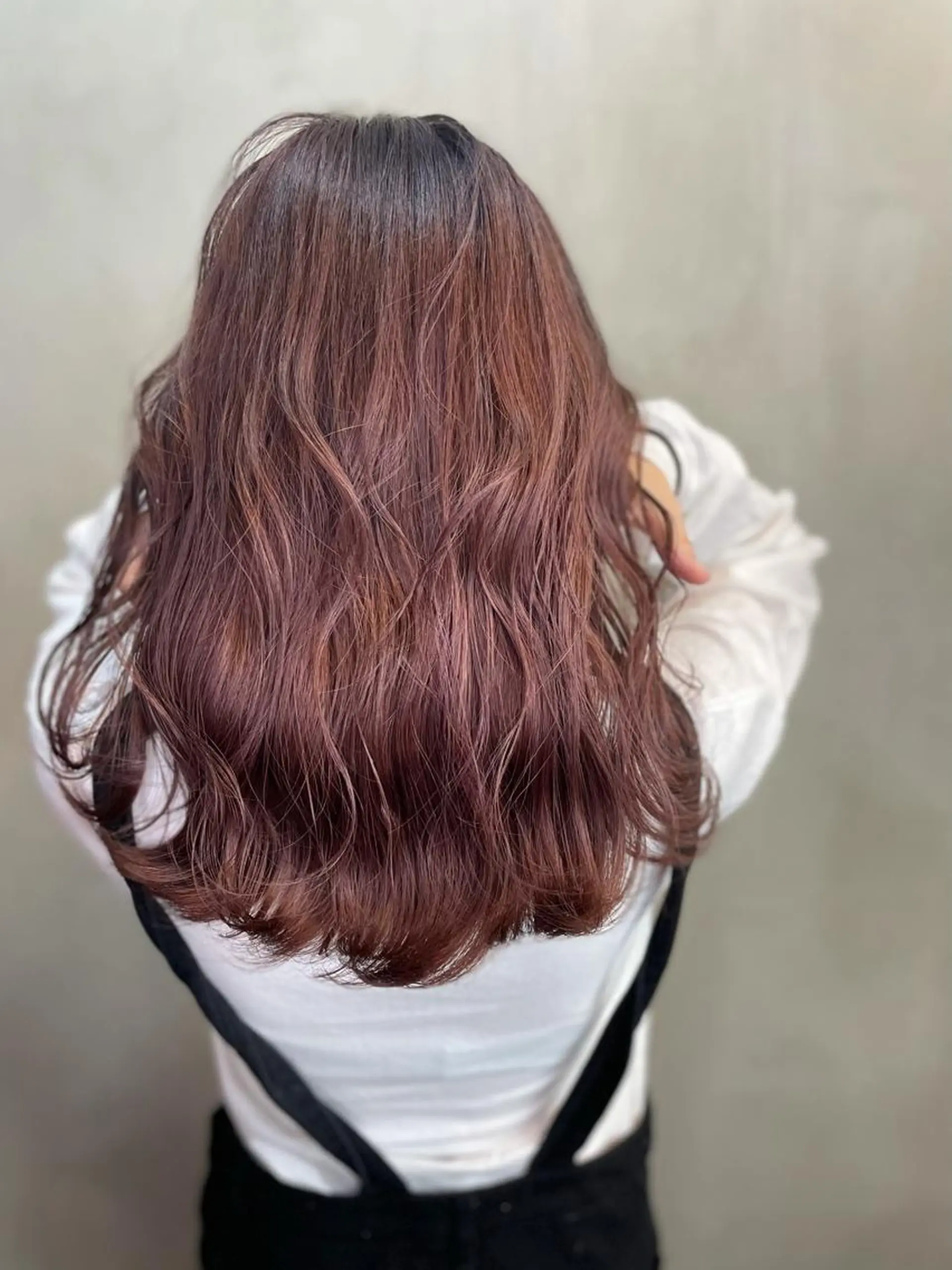 セミロング 韓国風ヘア TMJ所属・バズる韓国ヘア 🇰🇷溝邊　拓麿のヘアスタイル