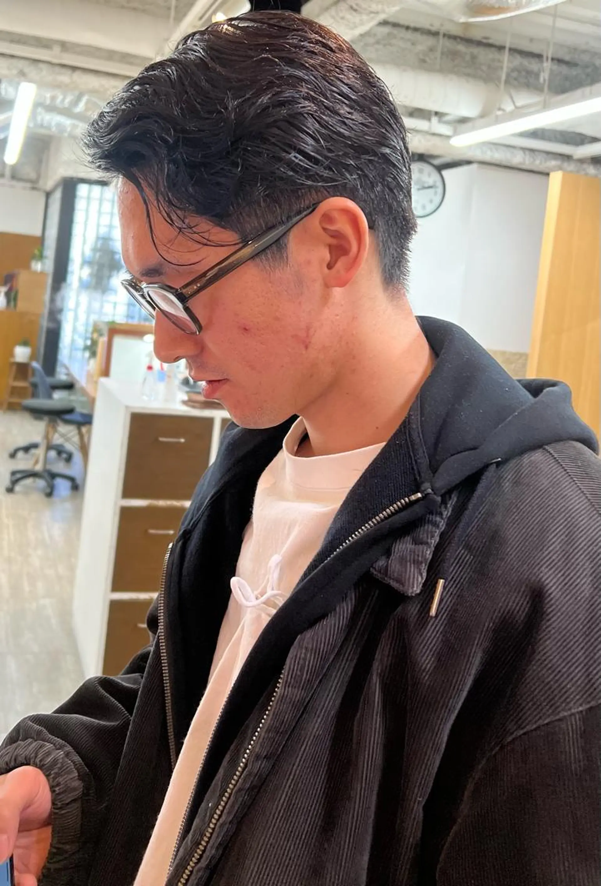 ショート パーマ メンズ 透明感カラー/ イルミナカラーヒロキのヘアスタイル