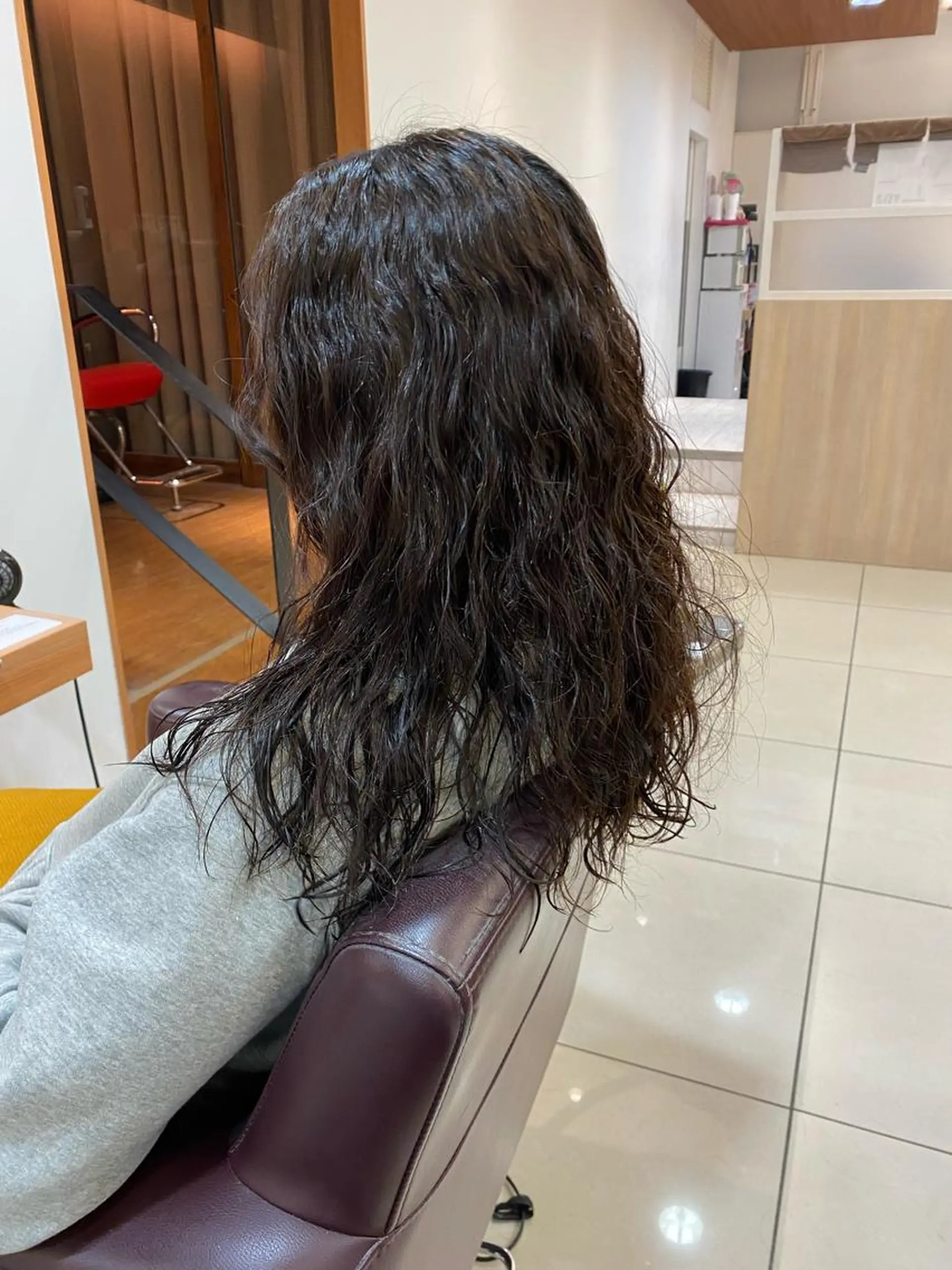 セミロング セミロングパーマ カット パーマ レイヤー/ハイトーン ROKUのヘアスタイル