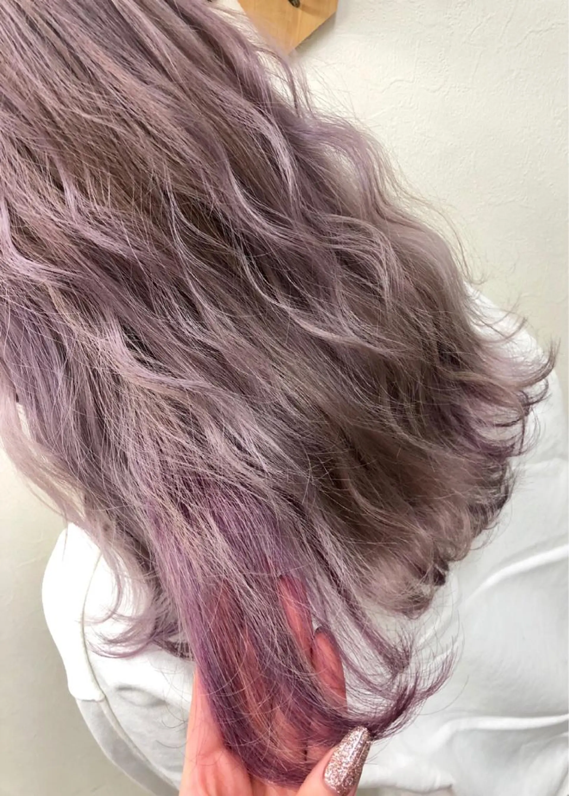セミロング カラー ベージュカラー ピンクカラー ホワイトベージュ ヘアカラー MAKO ❤️‍🔥NEXTのヘアスタイル