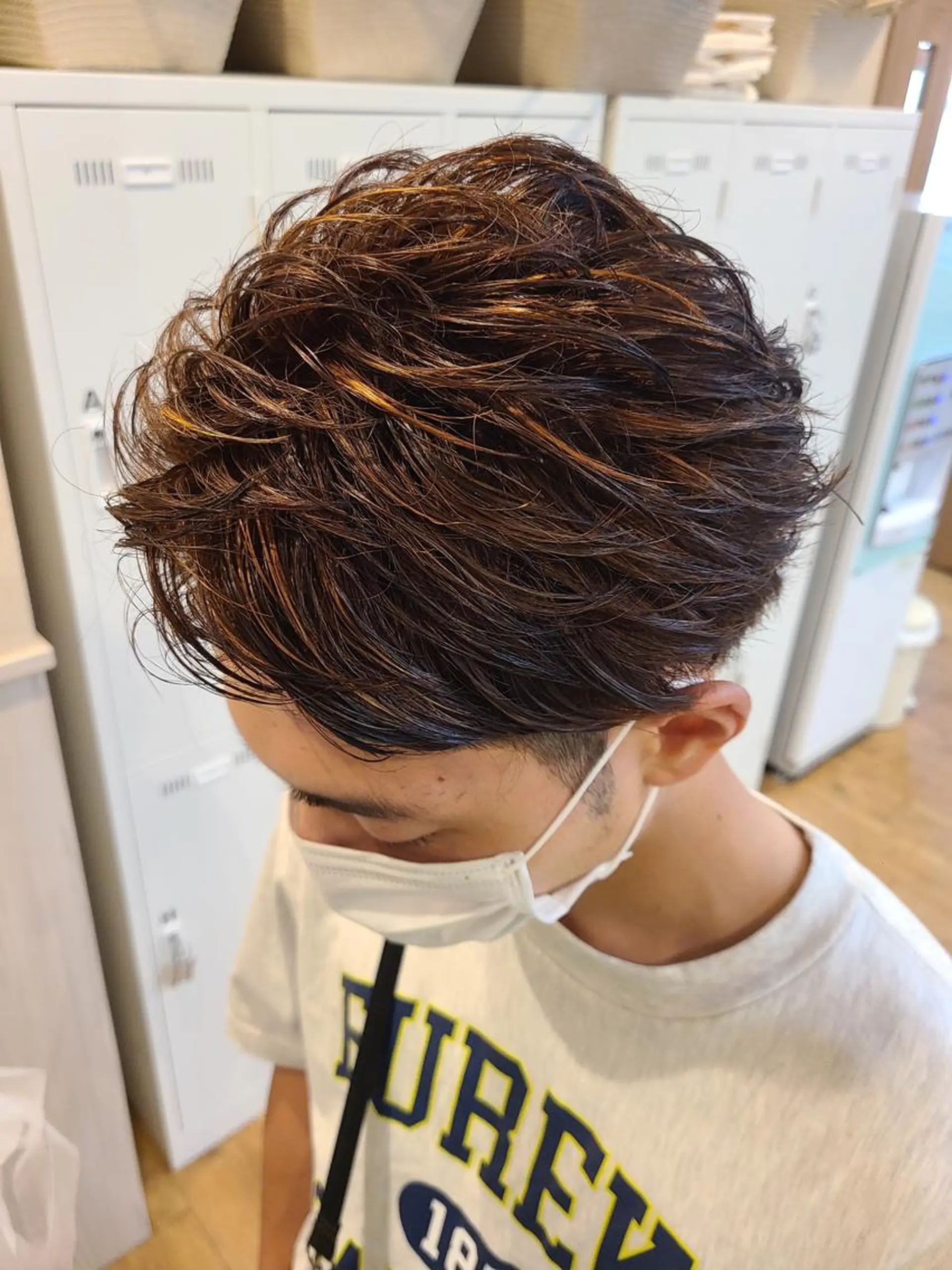 ショート メンズ メンズハイライト ハイライト カット ヘアカラー 【ネウィ天王寺 】seiyaのヘアスタイル