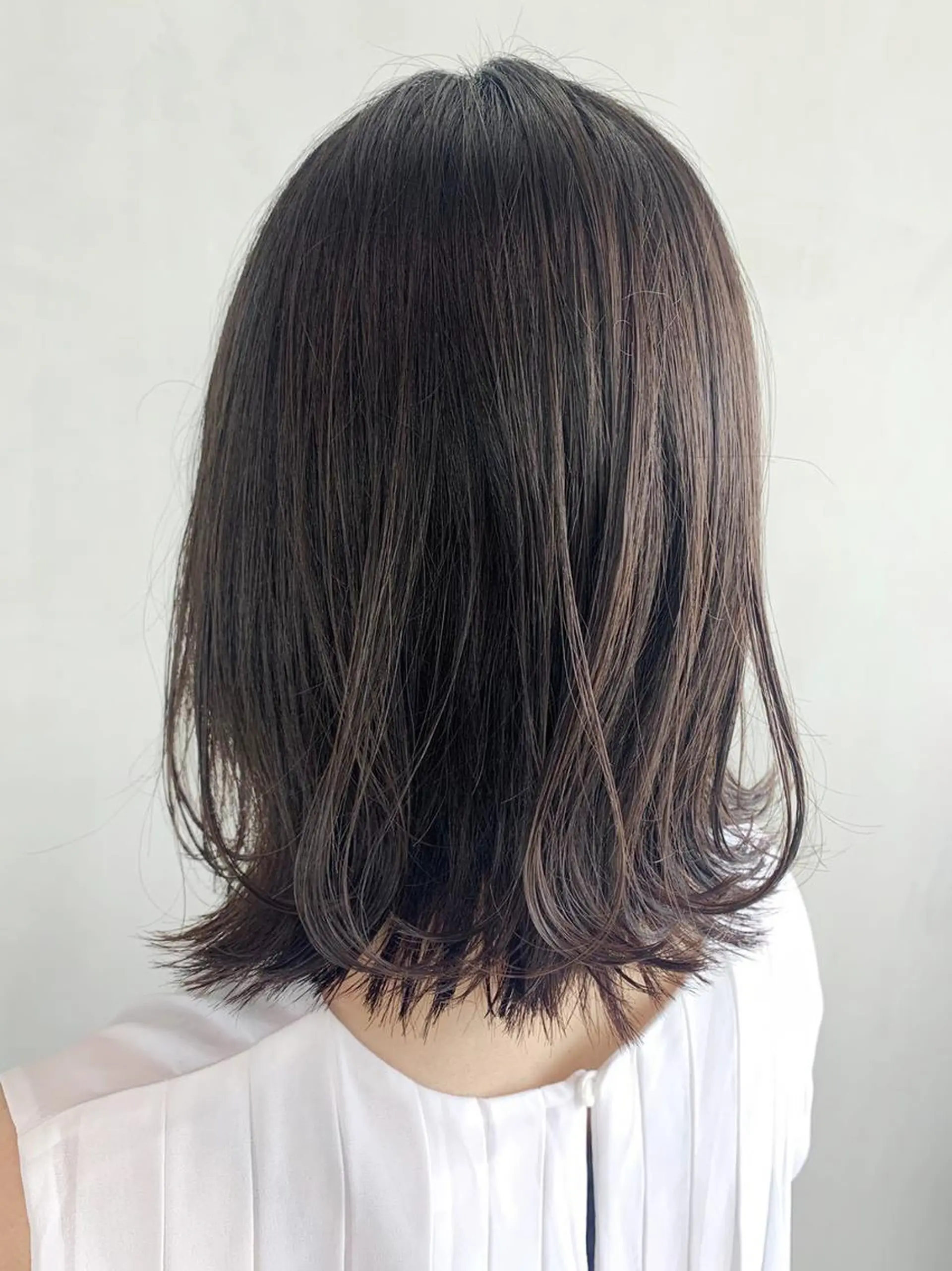 ミディアム カラー パーマ ヘアアレンジ レイヤーカット ITbyALBUM 中野店のヘアスタイル