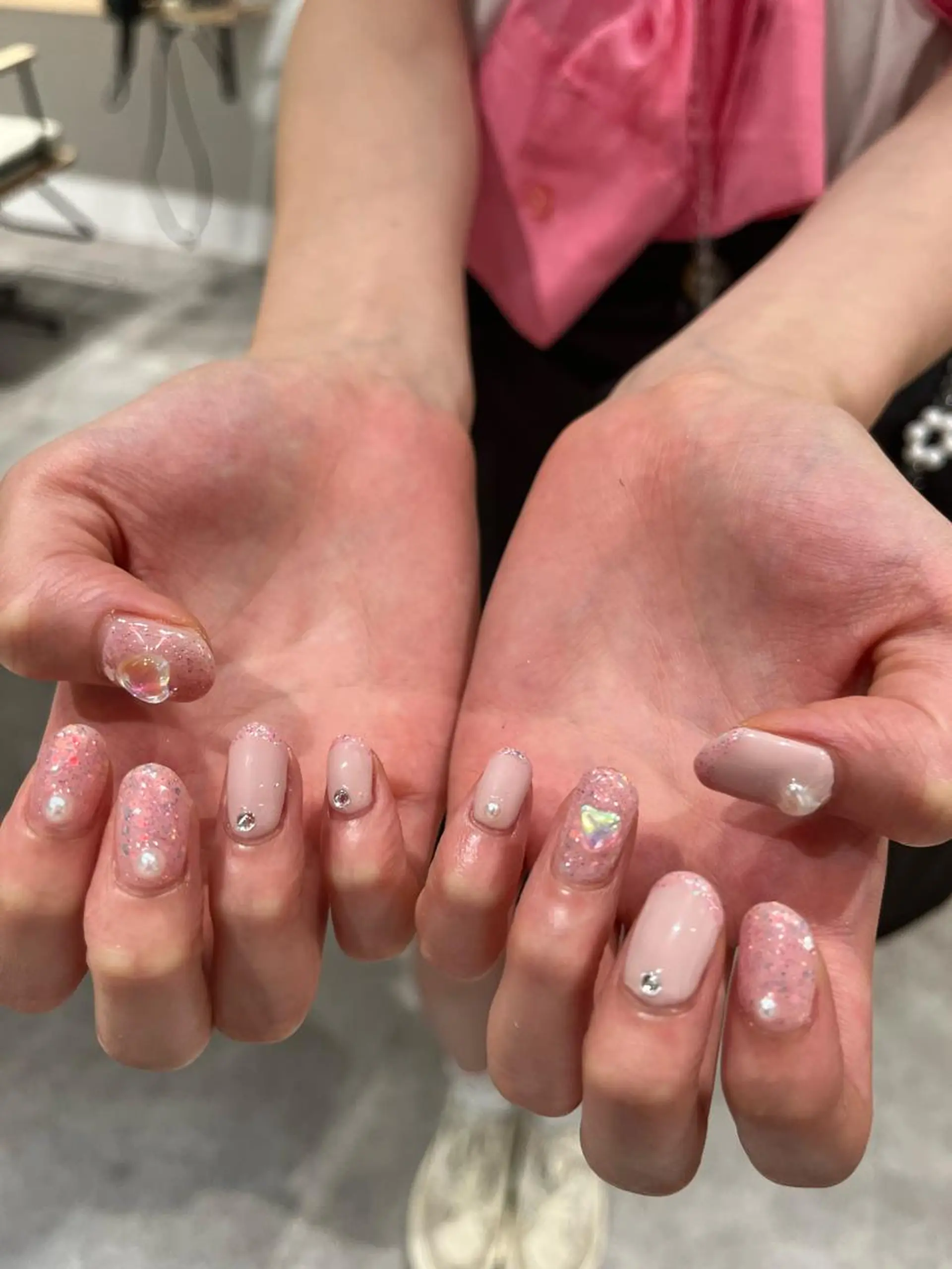 ネイル フレンチネイル ラメ(グリッター) ハンドネイル ZEST kalon RINAのマツエク・マツパデザイン