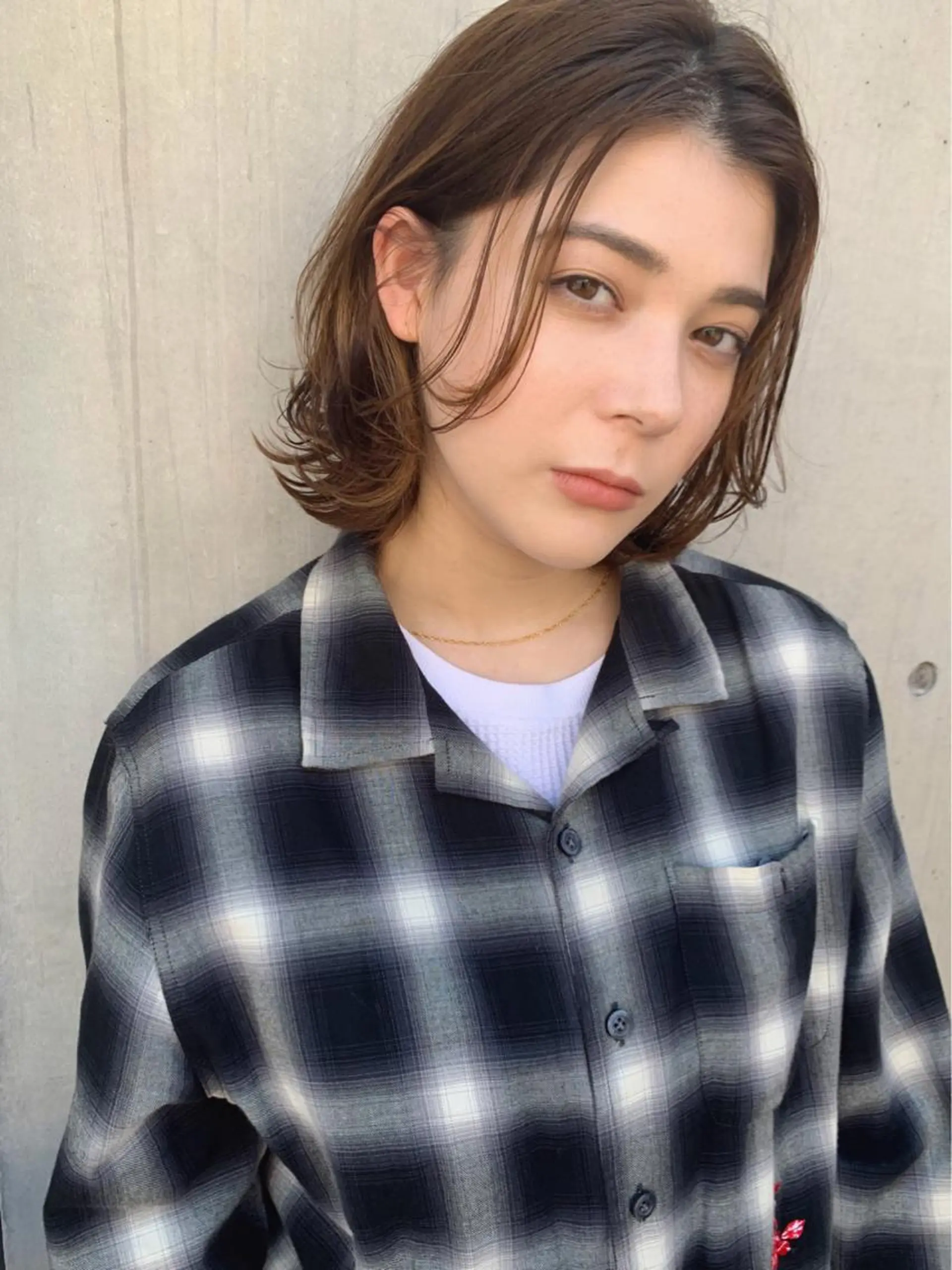 ミディアム 外ハネヘア 🌈透明感カラー🌈 ✨飛田　ケイのヘアスタイル
