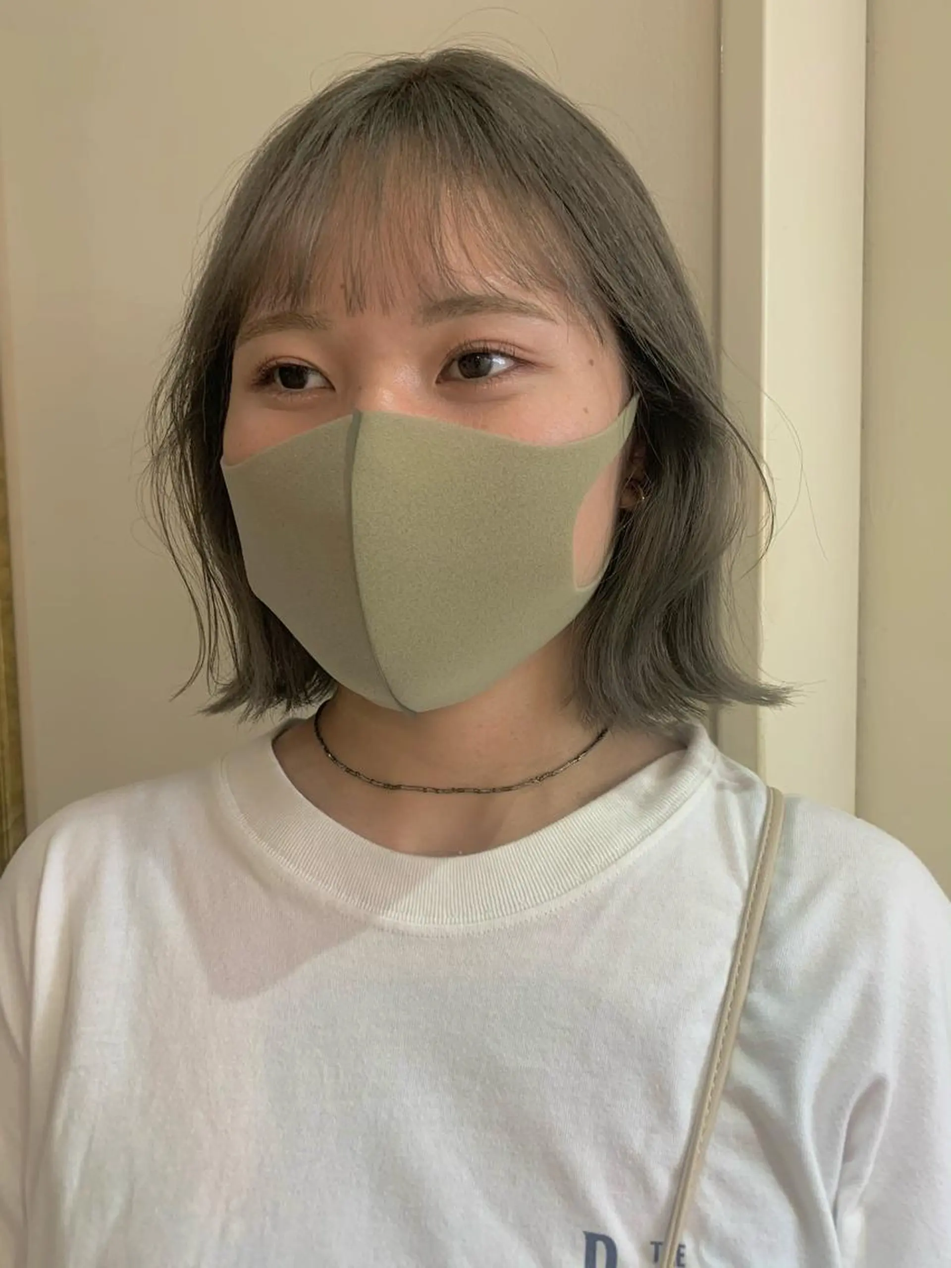 ミディアム カラー オリーブカラー 桃果 momokaのヘアスタイル