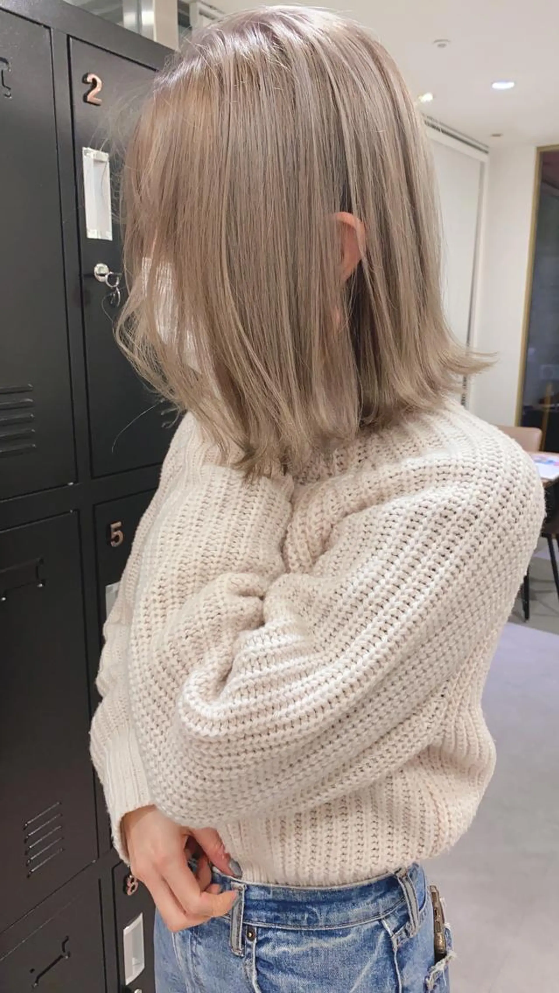 ミディアム ヘアカラー トリートメント 透明感カラー／ 髪質改善／ボブ／中山のヘアスタイル