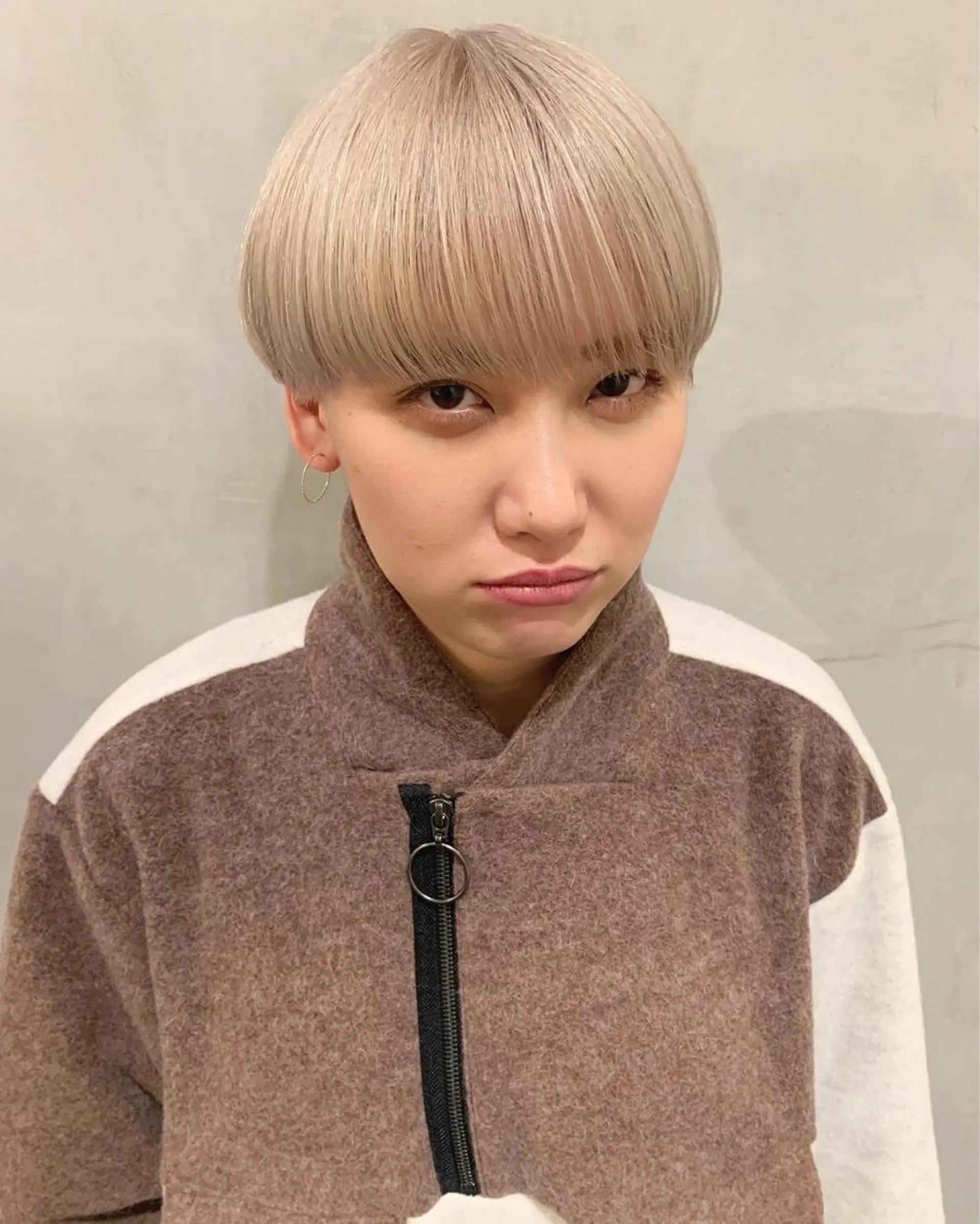 ショート カラー カット ヘアカラー トリートメント 優 作のヘアスタイル