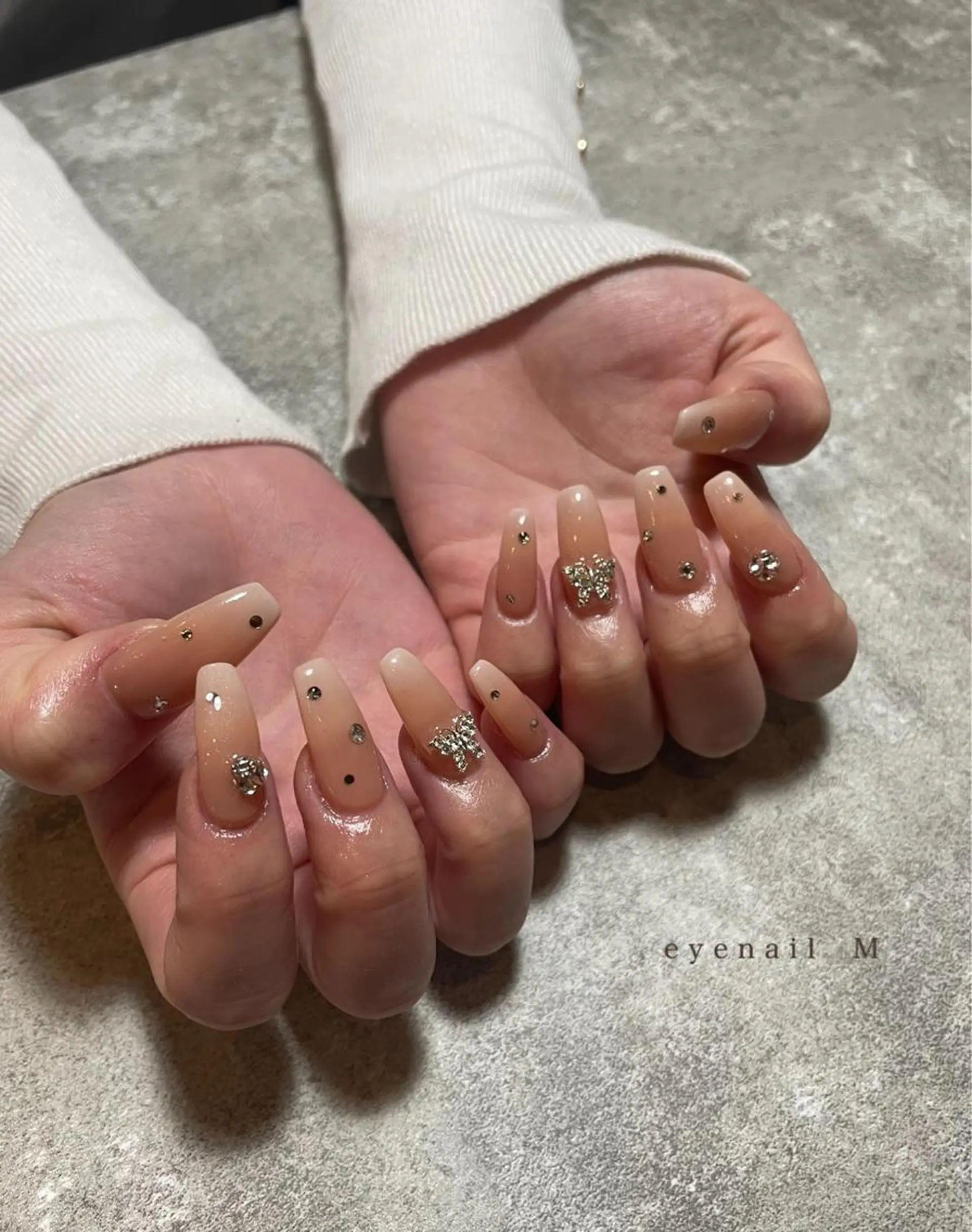 ネイル ハンドネイル miki 🌿のネイルデザイン