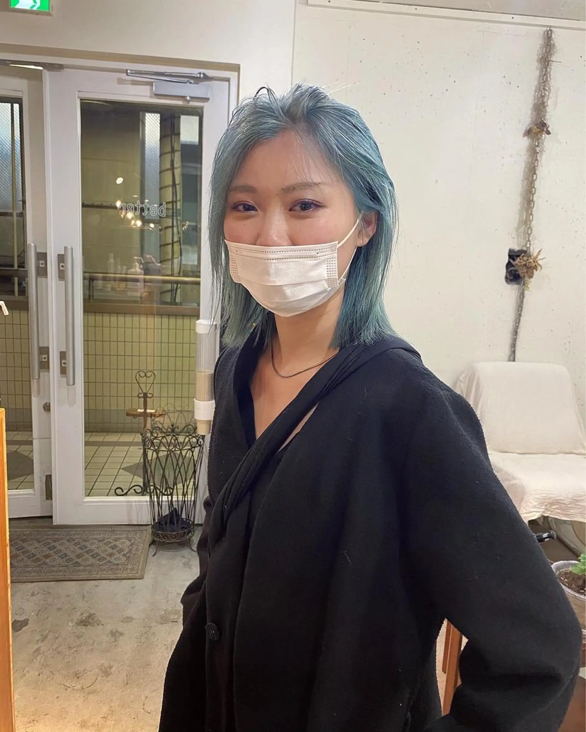 ミディアム カラー ブリーチ ヘアカラー トリートメント パーマ美容師 hanaのヘアスタイル