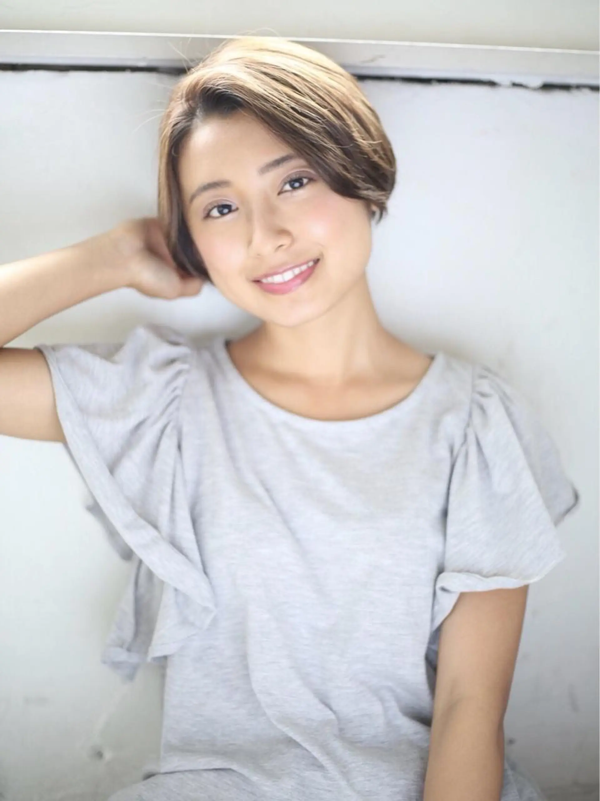 ショート カラー パーマ 野崎 ひかりのヘアスタイル