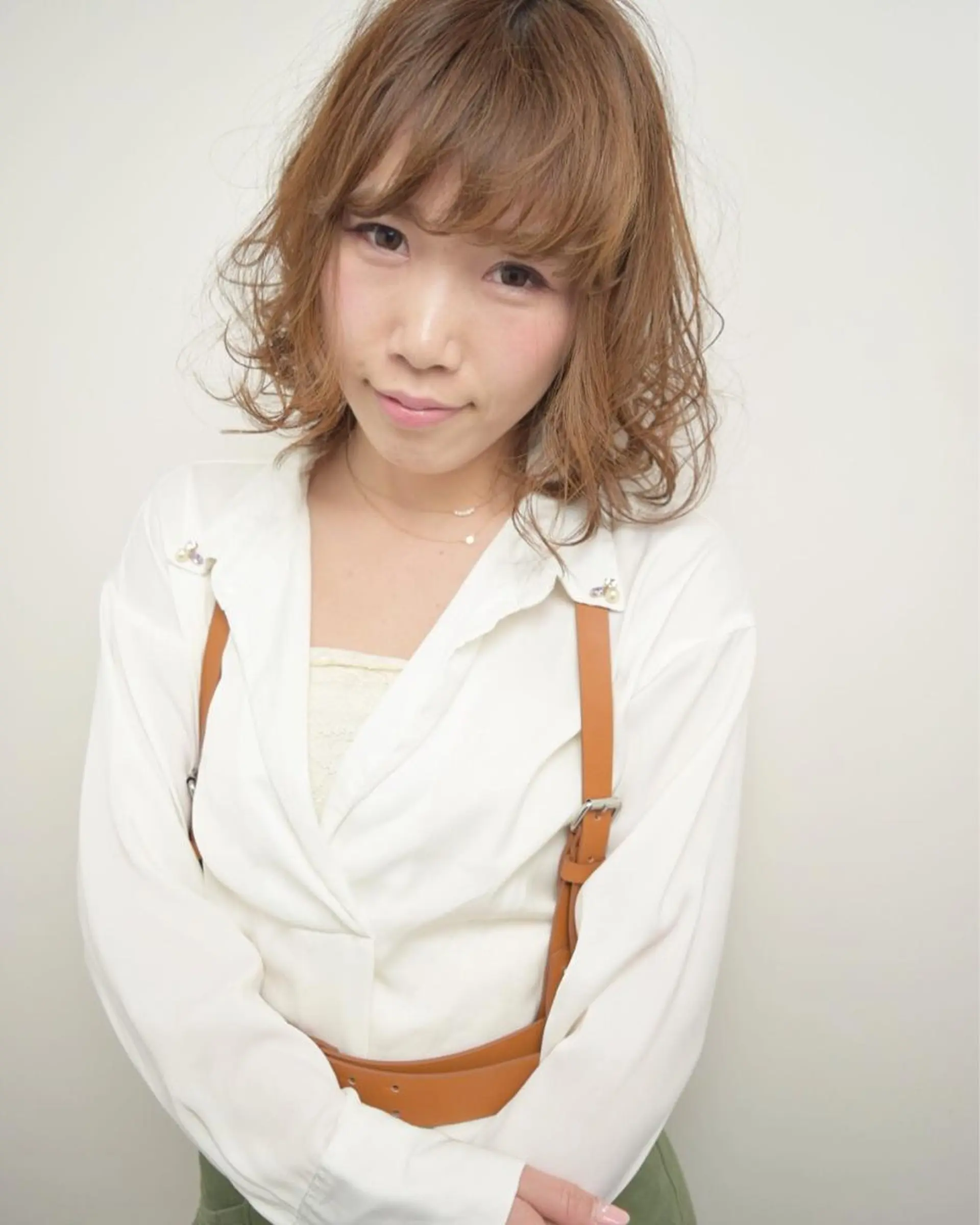 ミディアム カラー パーマ ボブ 外ハネヘア 高橋 隆一のヘアスタイル