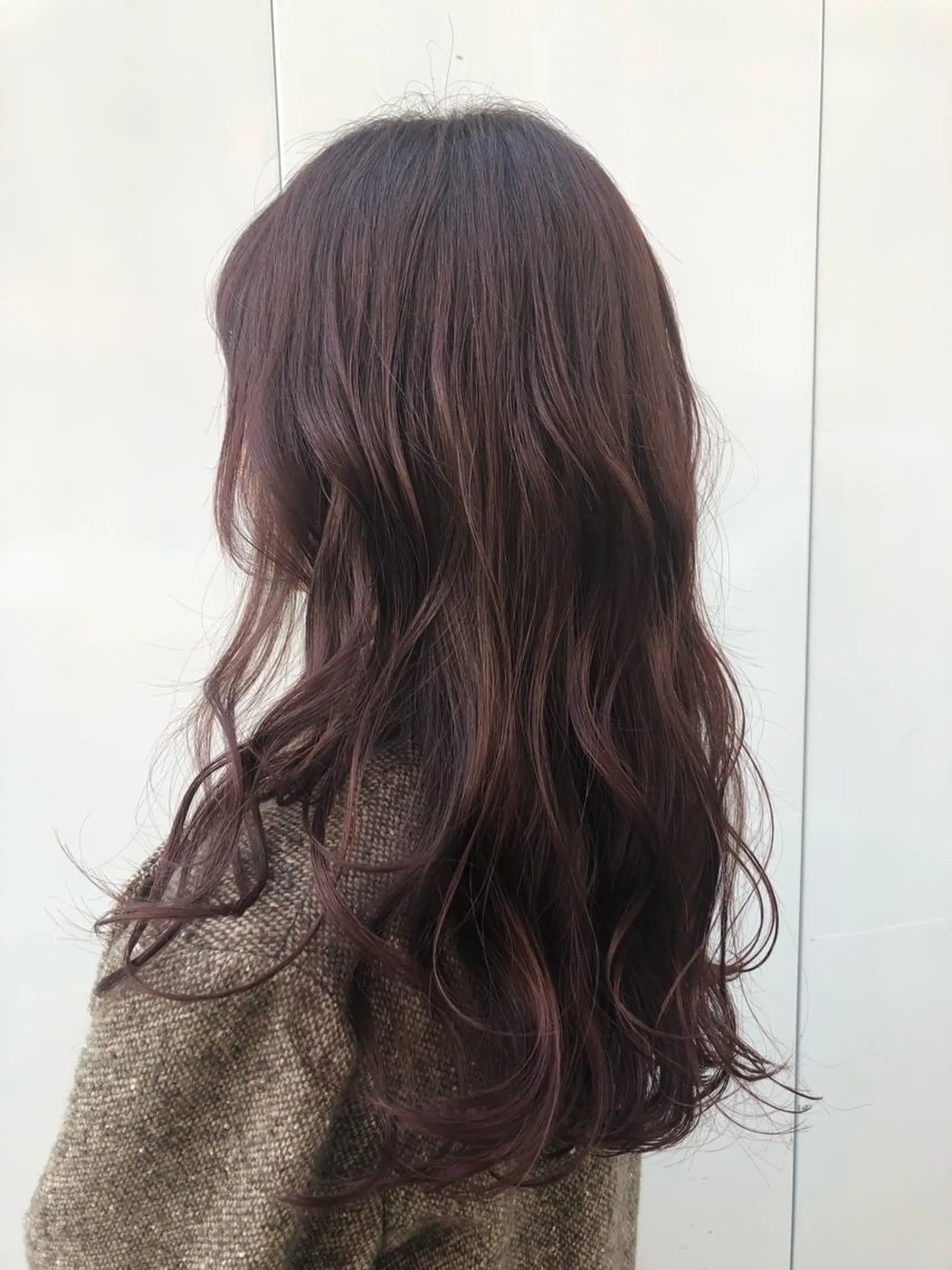 ロング パープルカラー 日野・八王子縮毛矯正 ワタナベリョウマのヘアスタイル