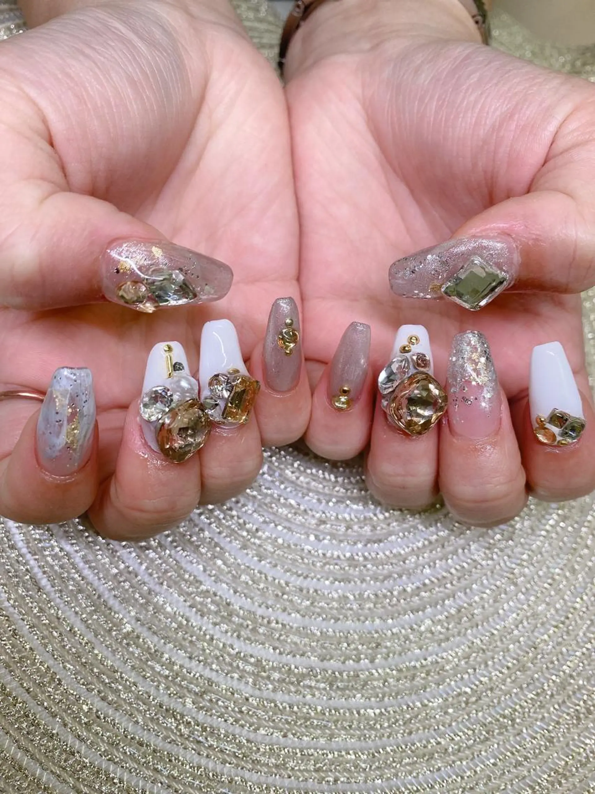 ミディアム ハンドネイル JNA認定講師🌸 RIEのネイルデザイン