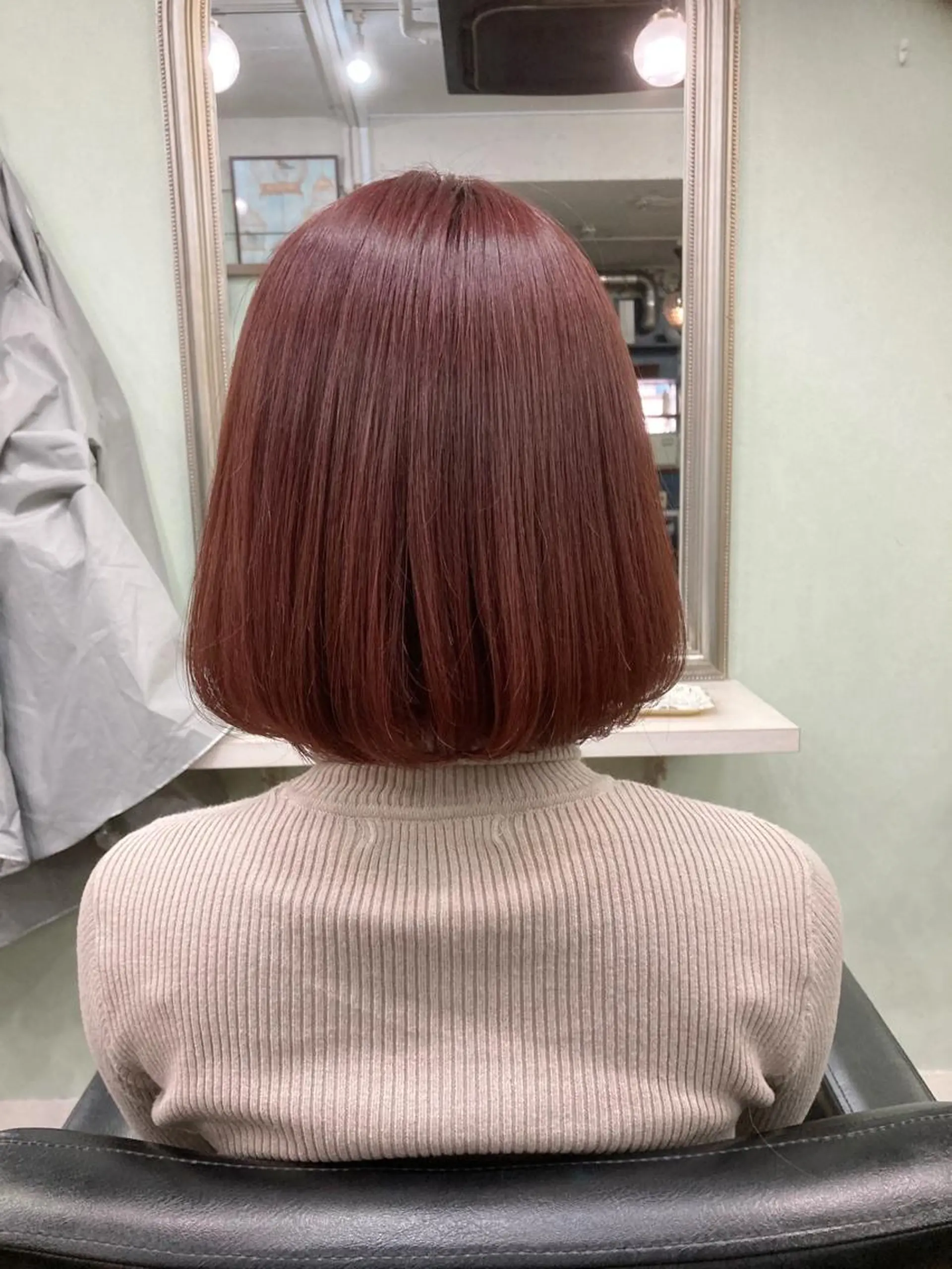 ショート カラー 切りっぱなしボブ アディクシーカラー アッシュ バレイヤージュ ベージュカラー トリートメント newi赤羽 ✂️KEN✂️のヘアスタイル
