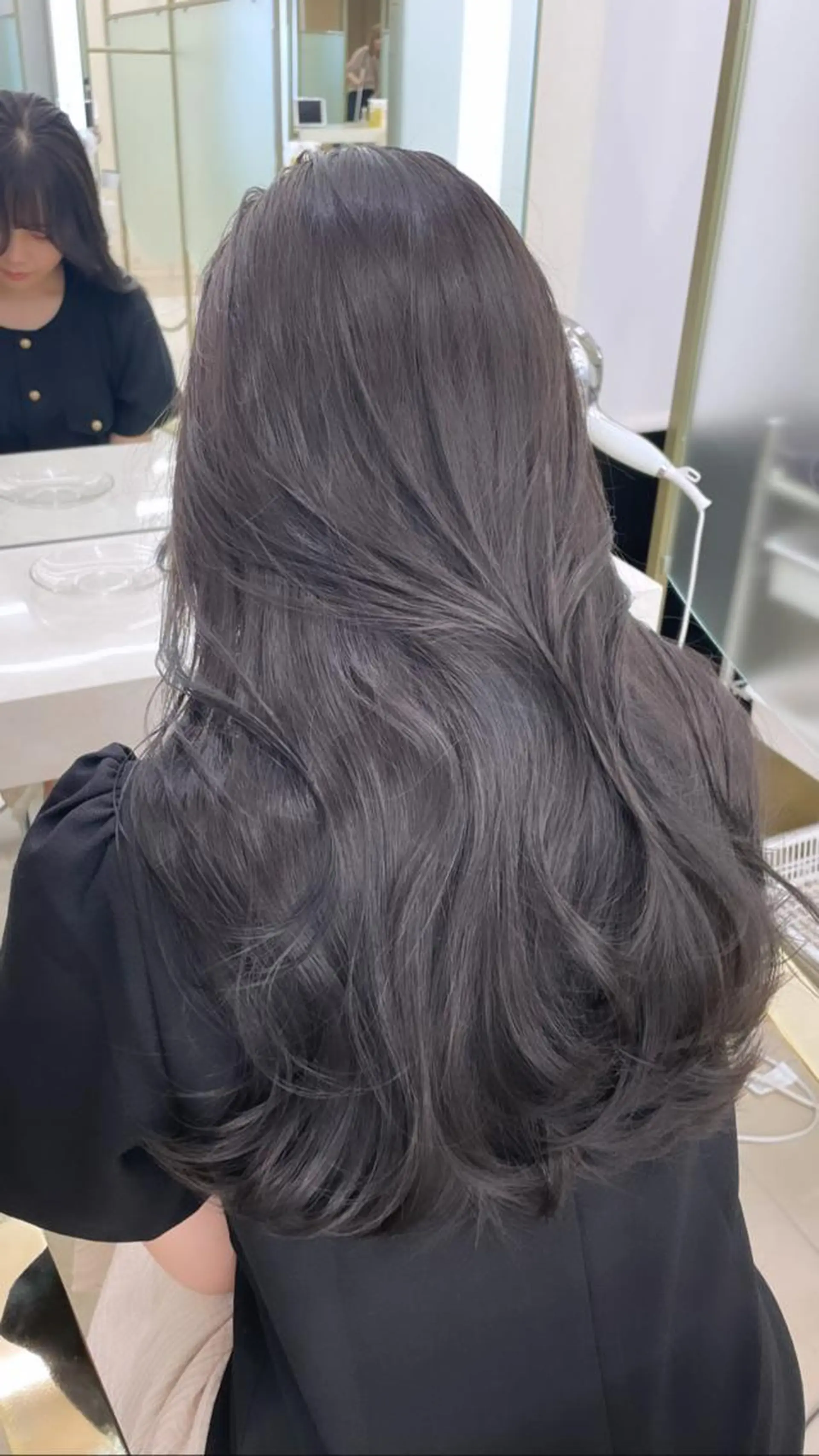 ロング カラー グレージュ ヘアカラー COA GINZA 空也/前髪/顔まわりのヘアスタイル