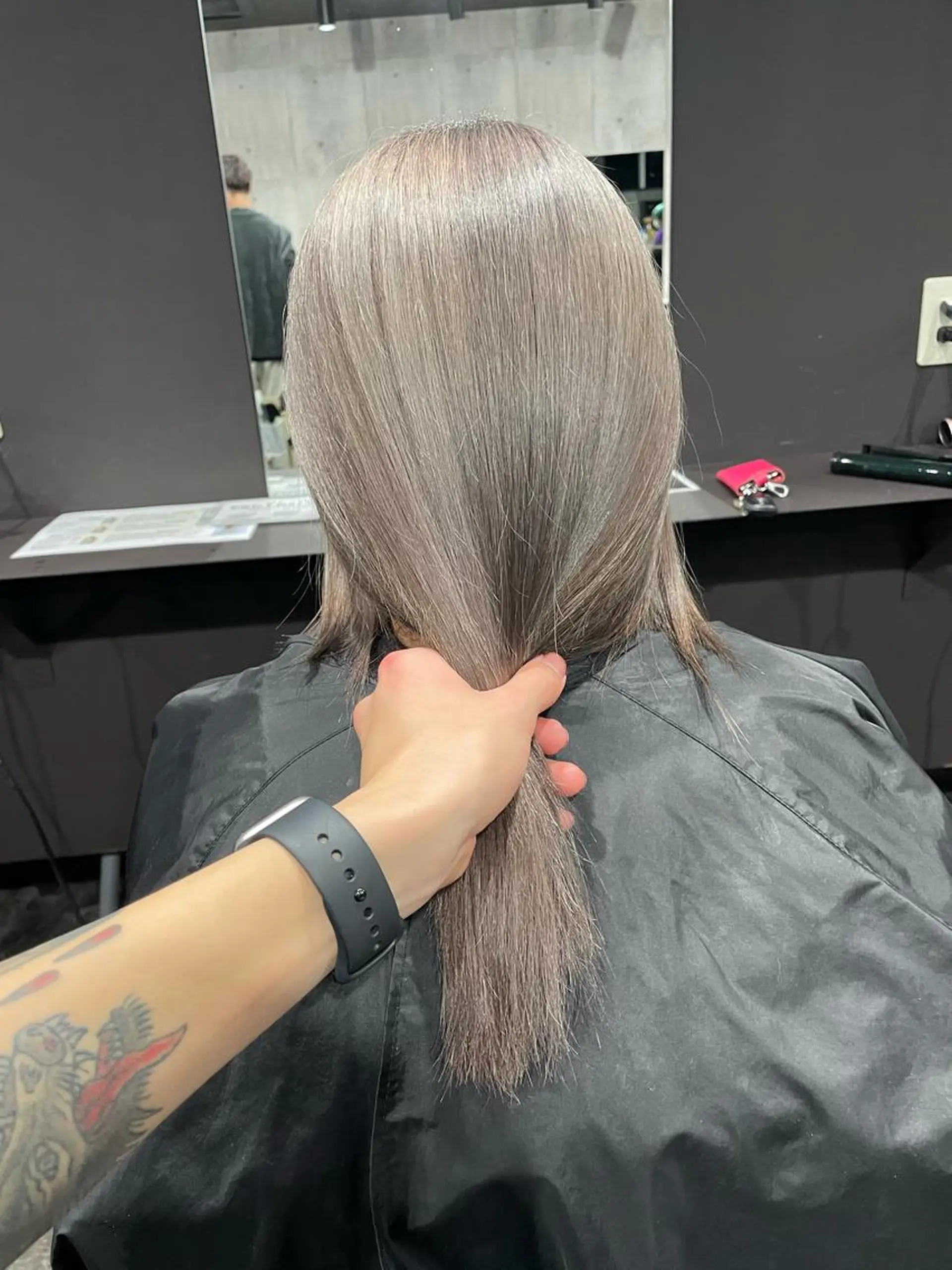 カラー ヘアカラー トリートメント REGOLITH （レゴリス）所属・山田隆成/韓国カット バレ、ハイライト得意のヘアスタイル