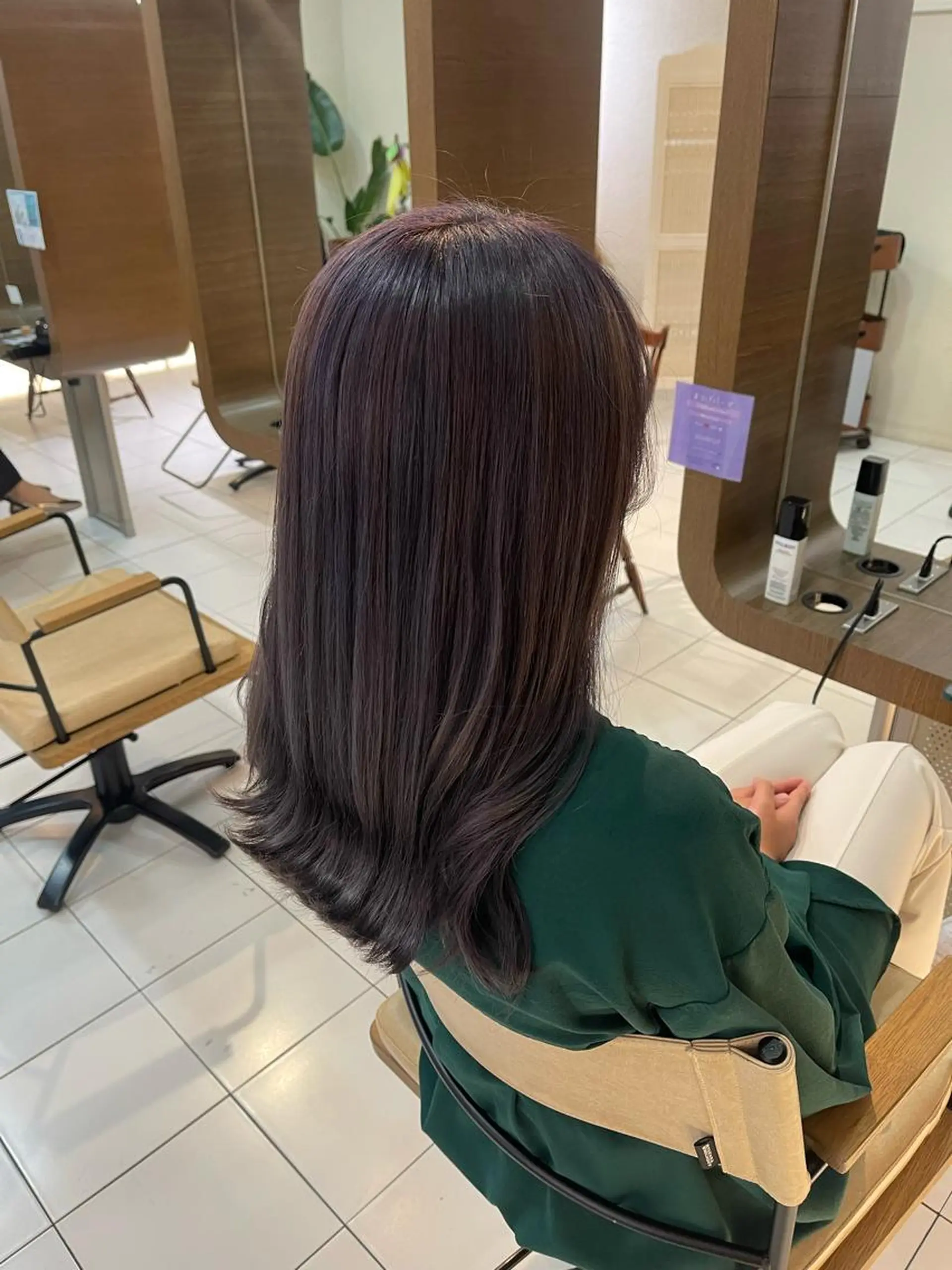 セミロング カラー グレージュ パープルカラー パープルグレージュ カット ヘアカラー トリートメント アニメオタク美容師✂ miharuのヘアスタイル