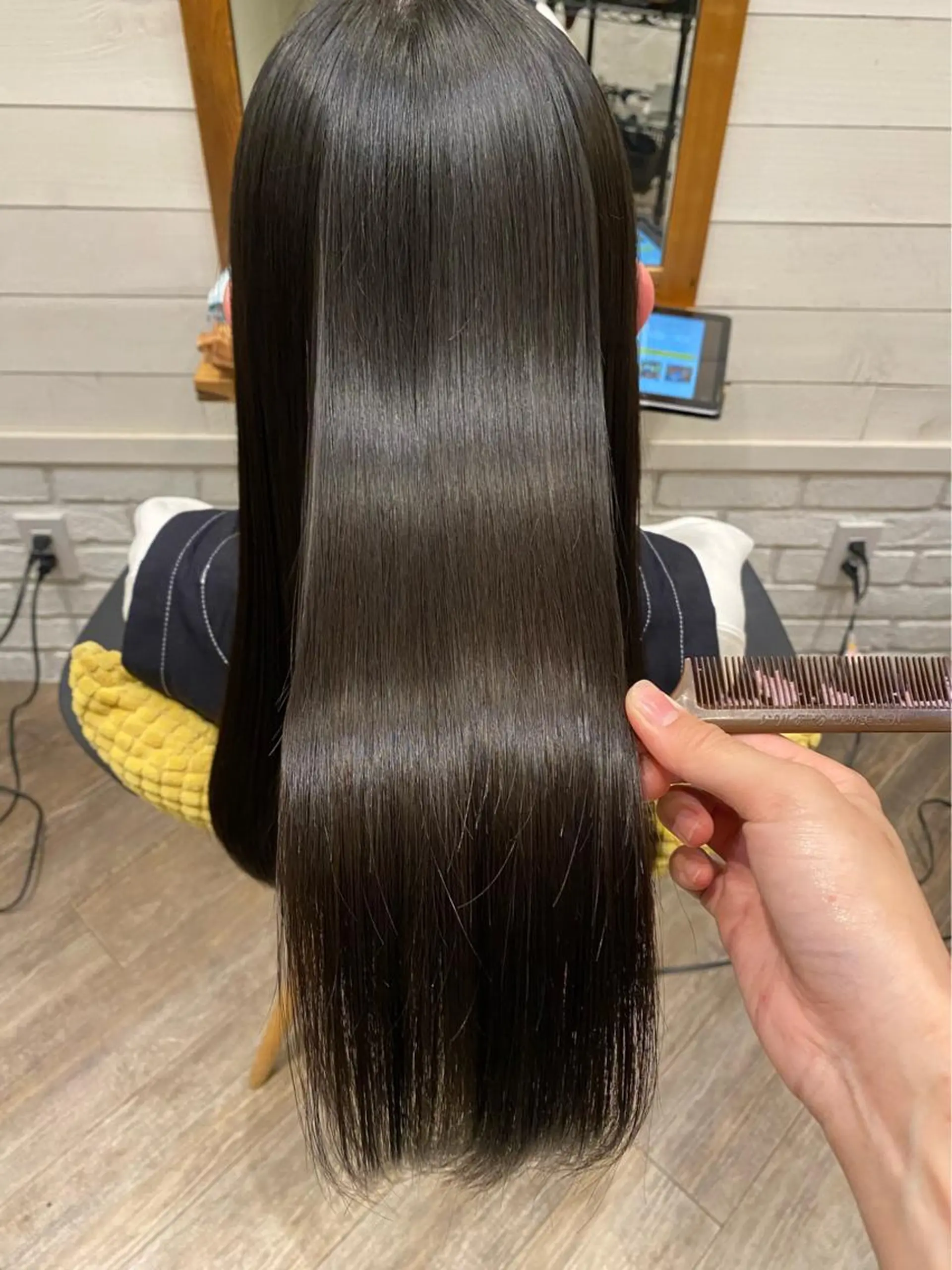 ロング 髪質改善 トリートメント トリートメント ヘッドスパ Hair Salon BOTTOMS所属・✨透明感ケアカラー✨ 長野ゆきなのヘアスタイル
