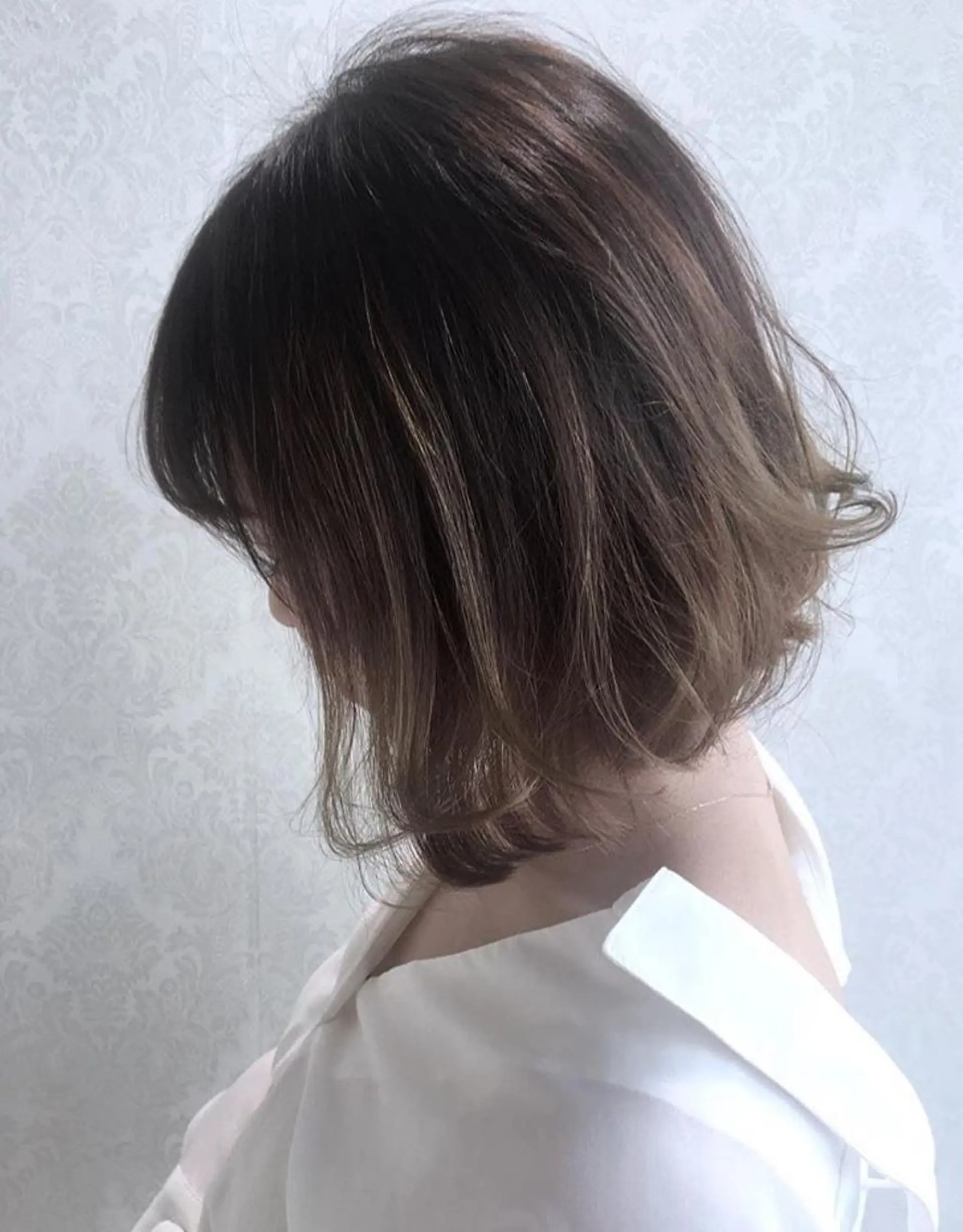 ミディアム カラー ベージュカラー 透明感カラー フォギーベージュ ボブ カット ✨透明感カラー 聖奈✨のヘアスタイル
