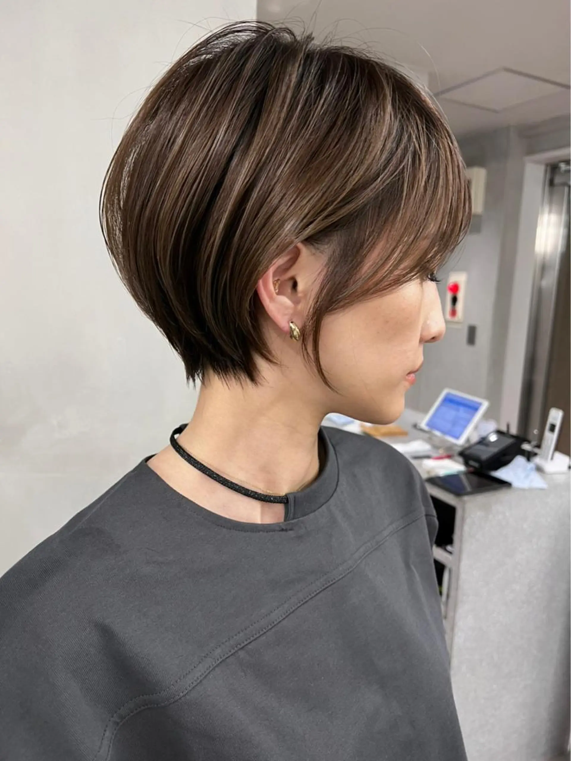 ショート ショートボブ ボブ ハイライト 髪質改善 レイヤーカット カット 横浜　店長 橋場優のヘアスタイル