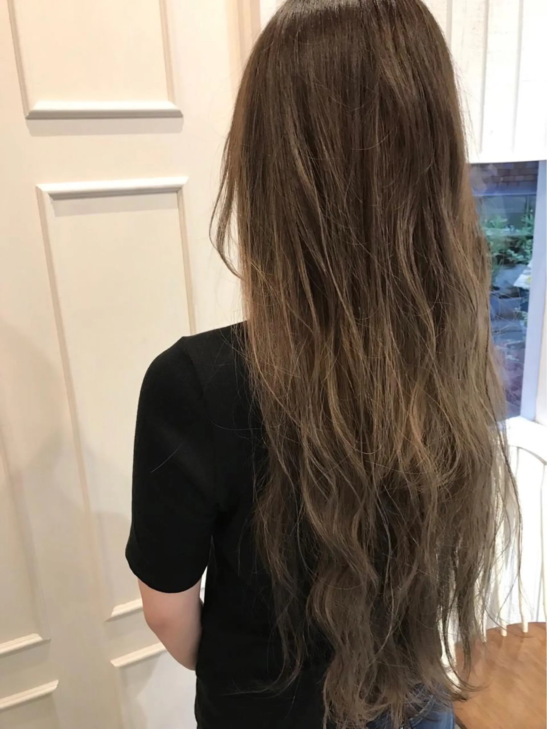 ロング カラー ベージュカラー グラデーションカラー シルバー 💈Blanco💈 カラー&ケア🌈のヘアスタイル