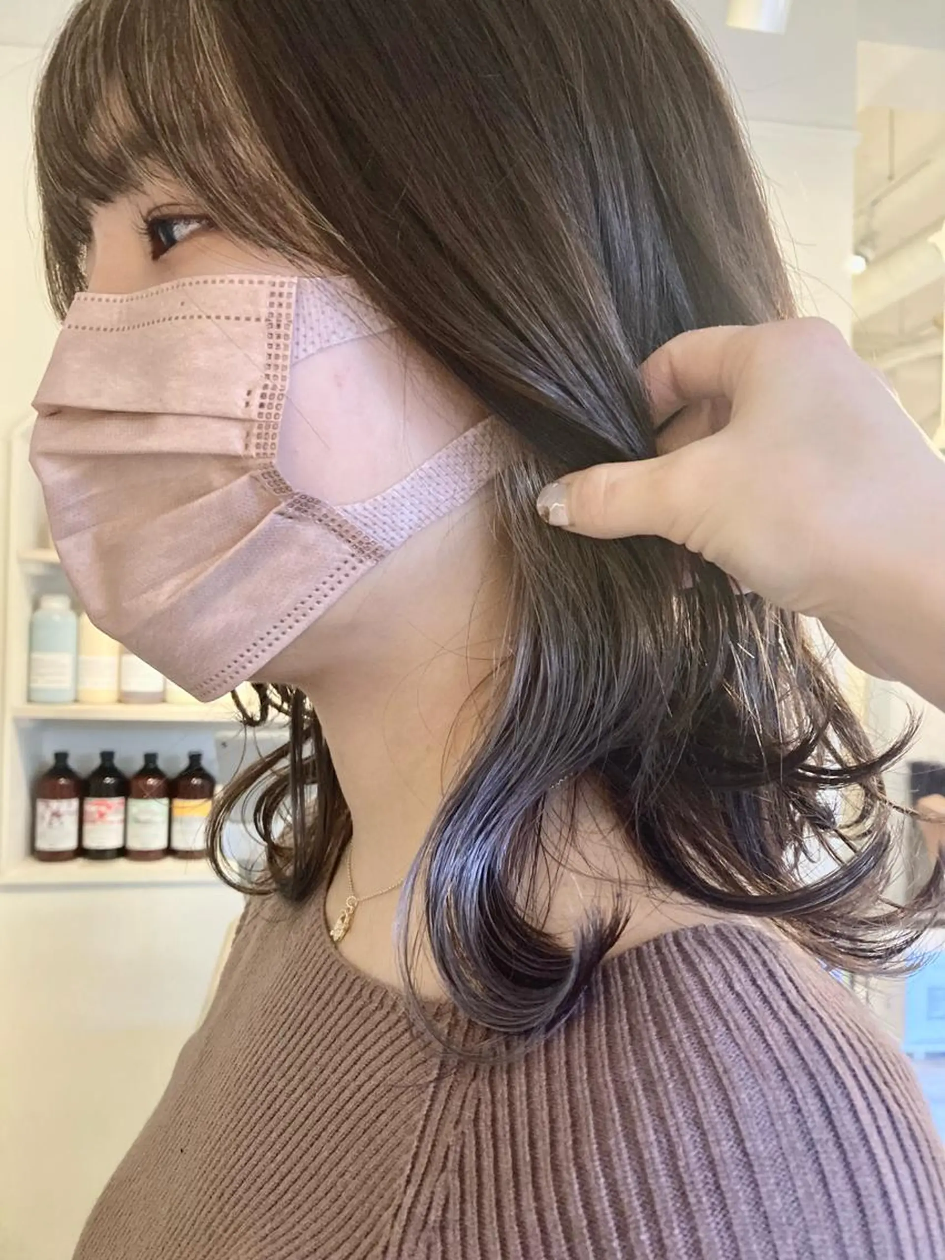 ミディアム カラー グレージュ インナーカラー カット ヘアカラー よこもり あいのヘアスタイル