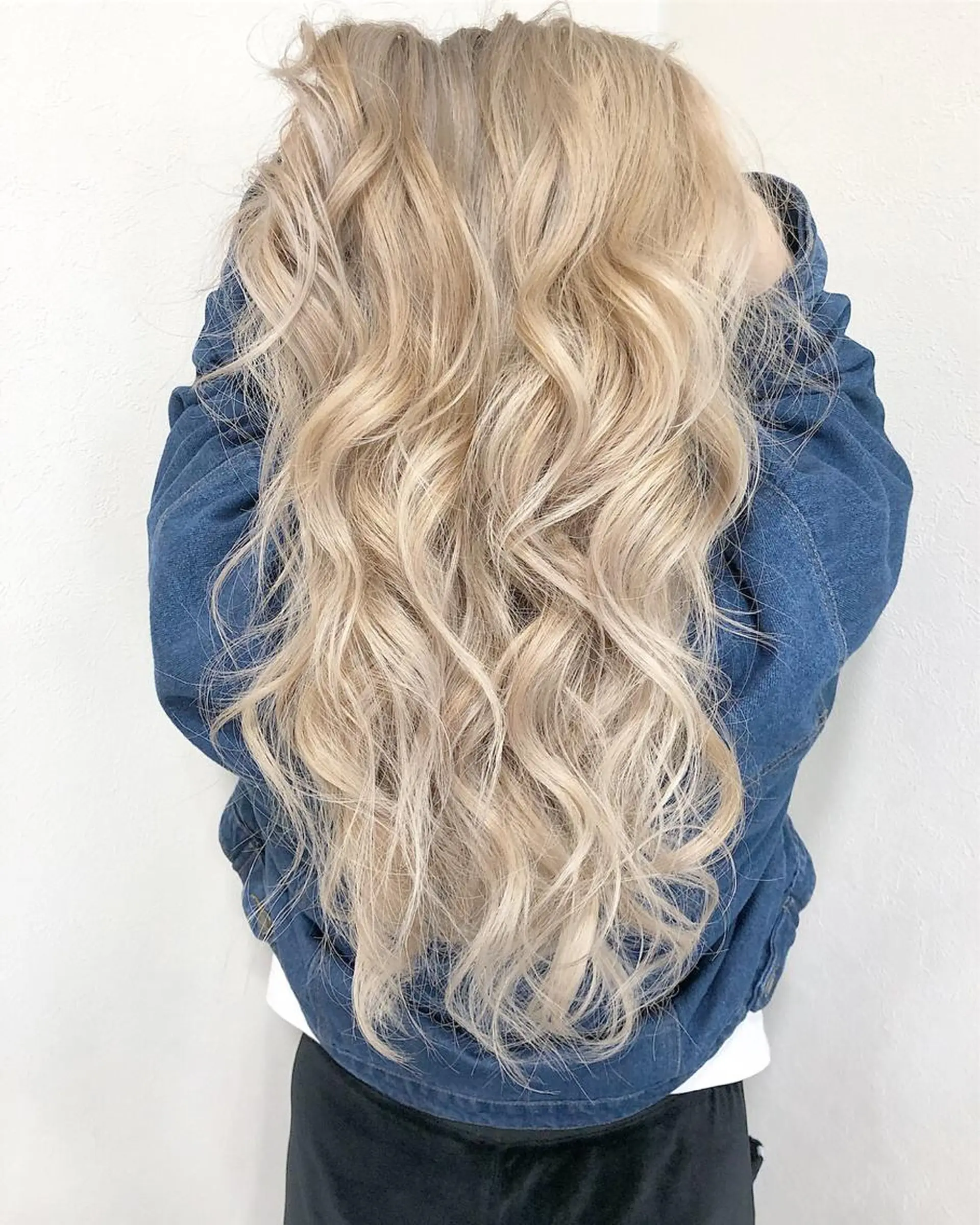 ロング ヤマグチ ヒカルのヘアスタイル