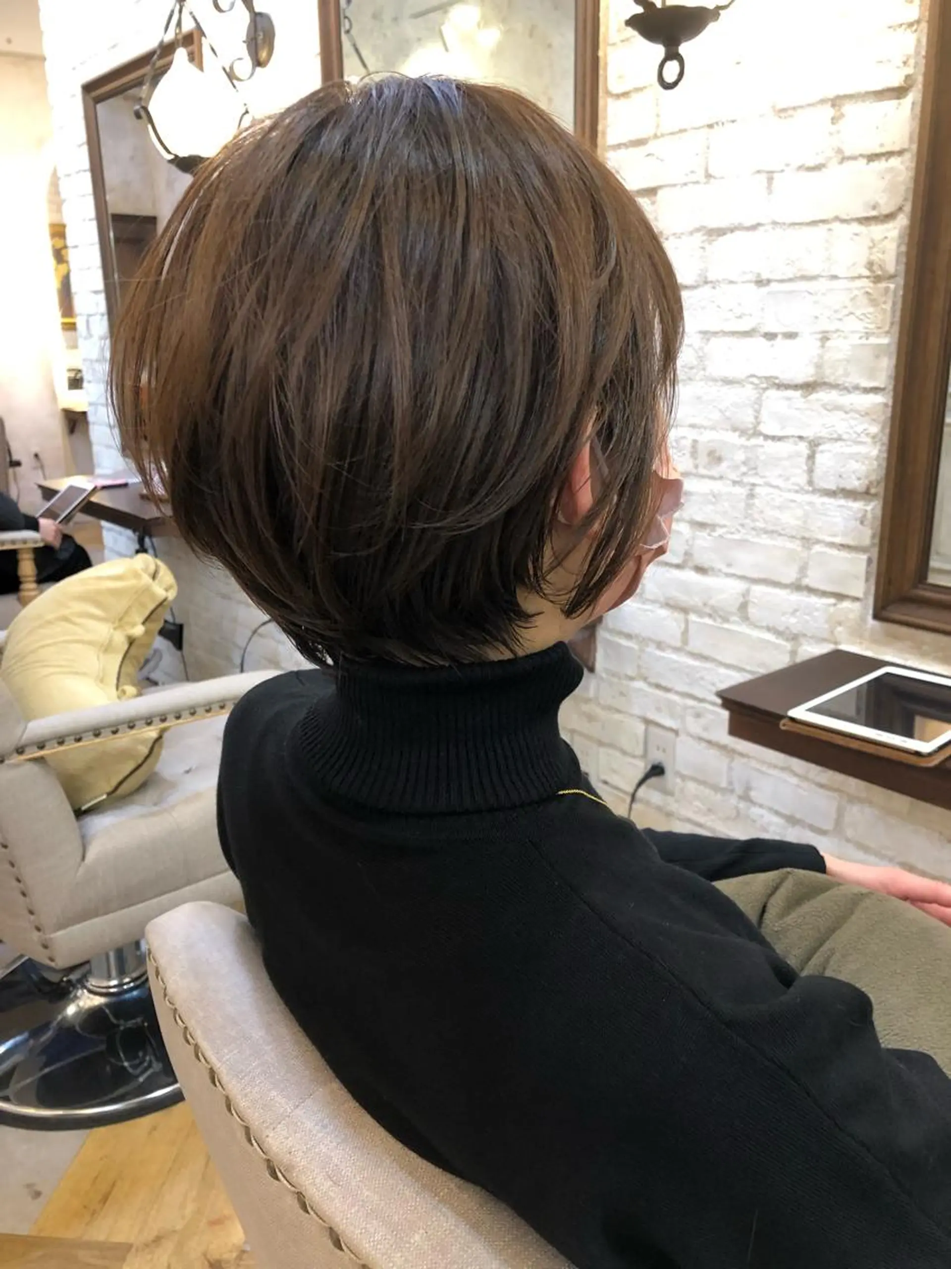 ショート カラー Carina所属・セン北徒歩５分 キシタクのヘアスタイル