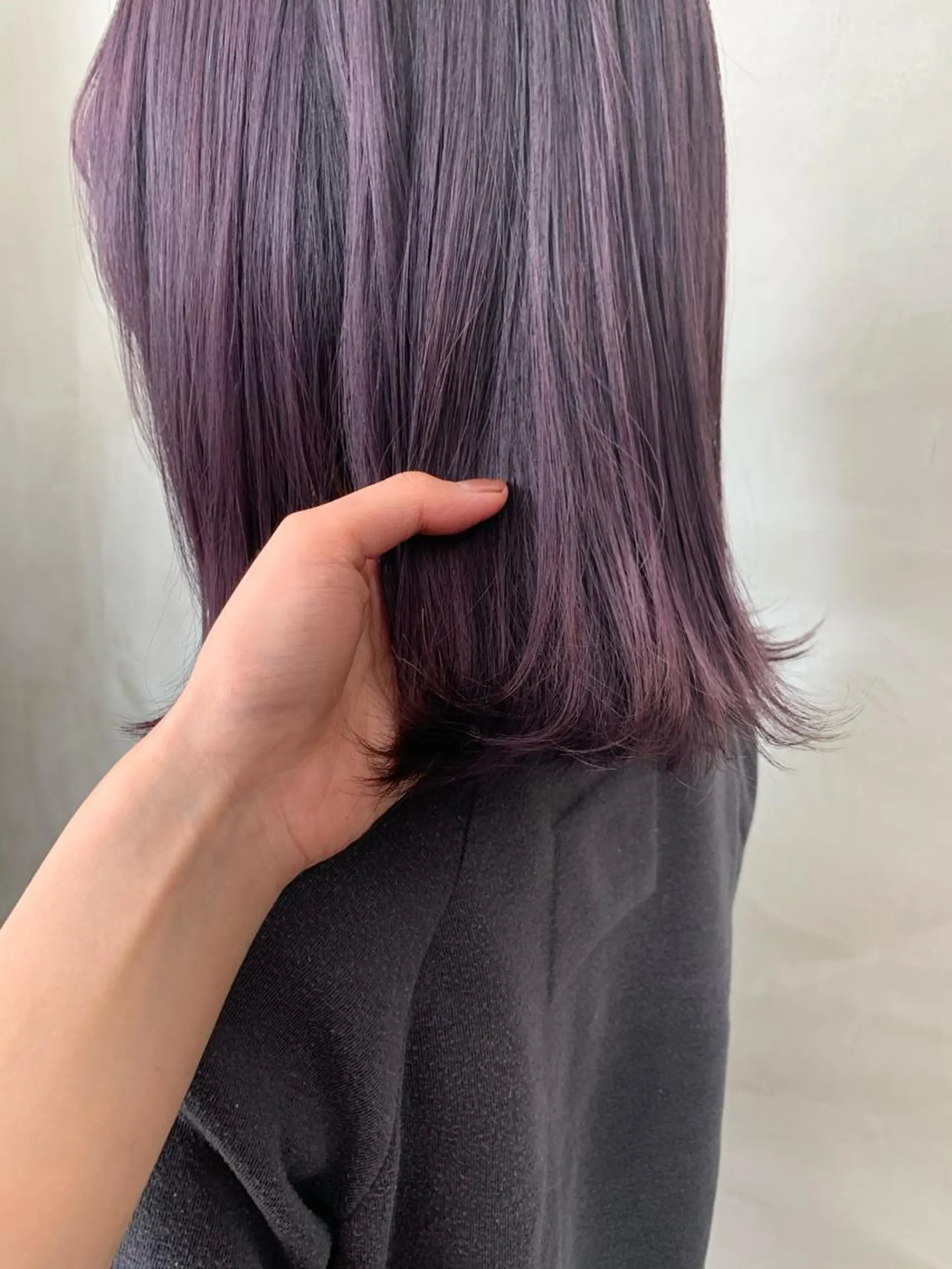ミディアム カラー ブームボックス所属・🐝ハイトーンカラー hachi🐝のヘアスタイル